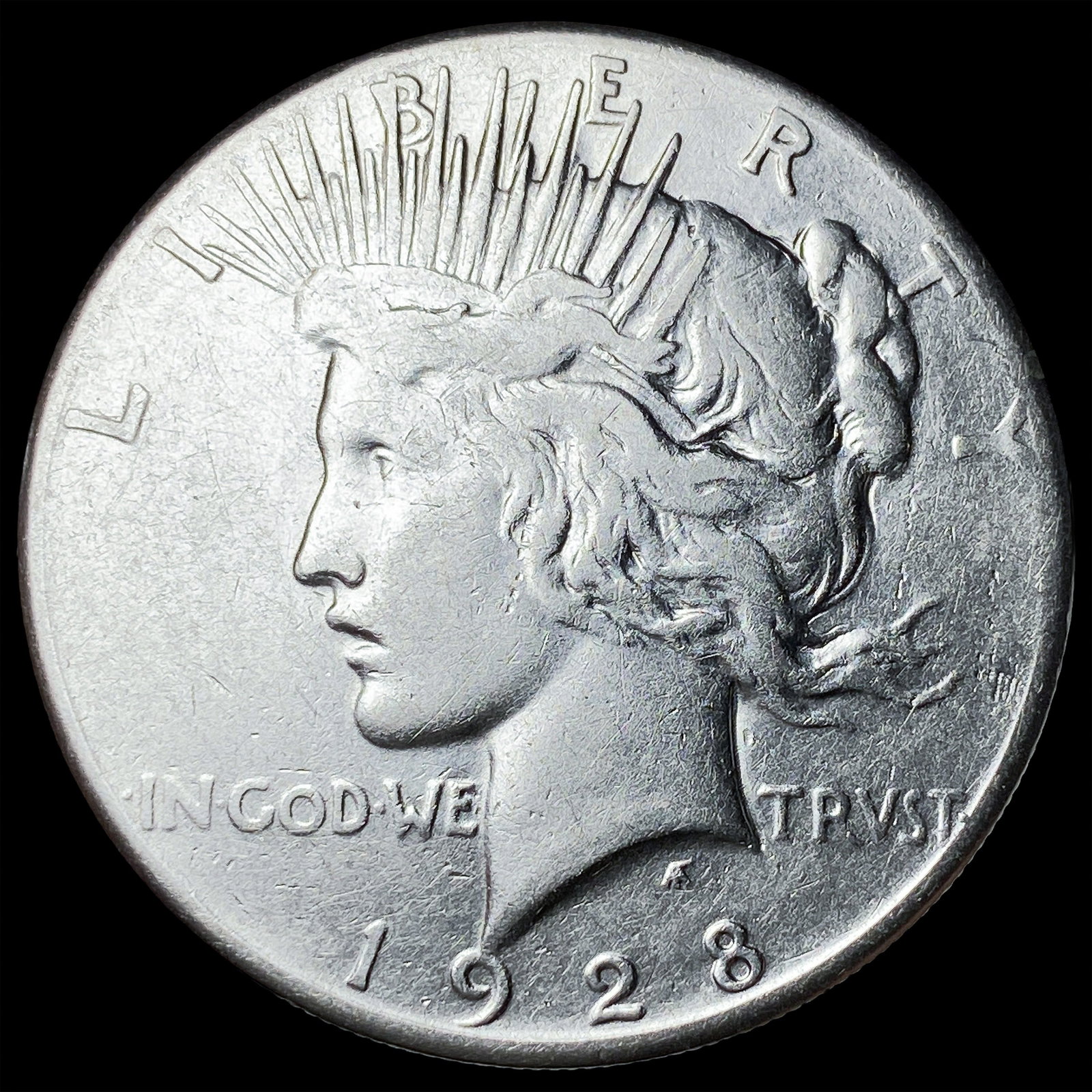 1928 Silver Peace Dollar LIGHTLY CIRCULATED: 1928 Silver Peace Dollar LIGHTLY CIRCULATED