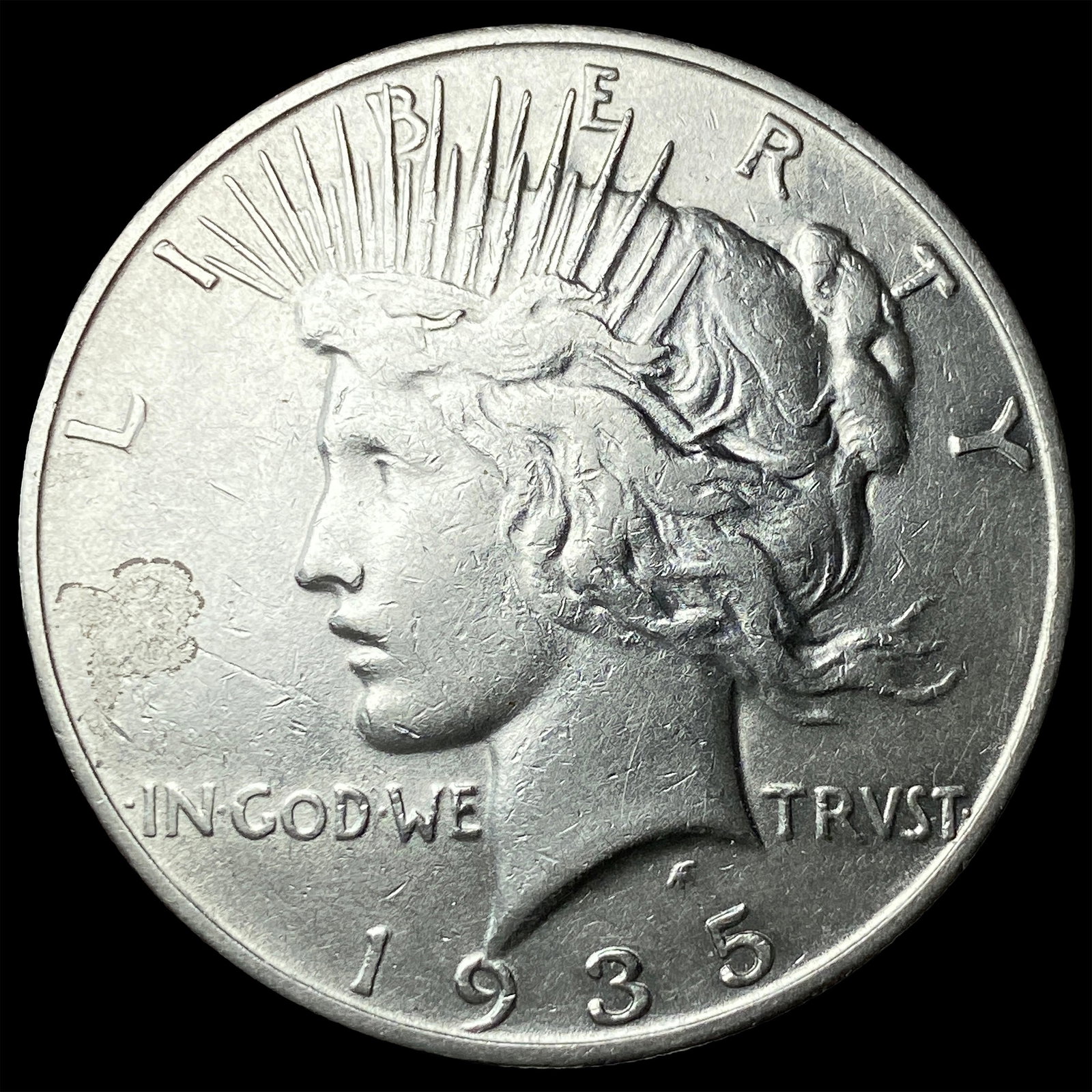 1935-S Silver Peace Dollar CLOSELY UNCIRCULATED: 1935-S Silver Peace Dollar CLOSELY UNCIRCULATED