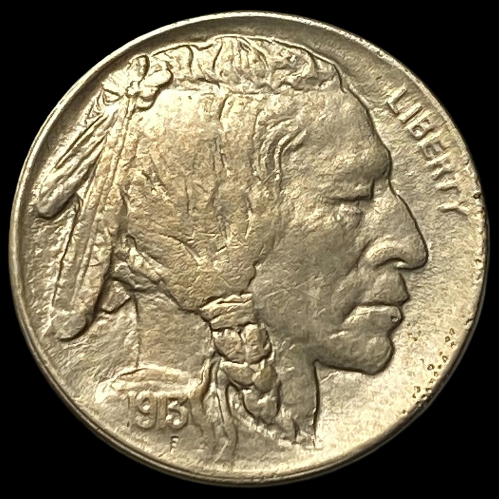 1913-D Type 2 Buffalo Nickel CLOSELY UNCIRCULATED (1 of 2)