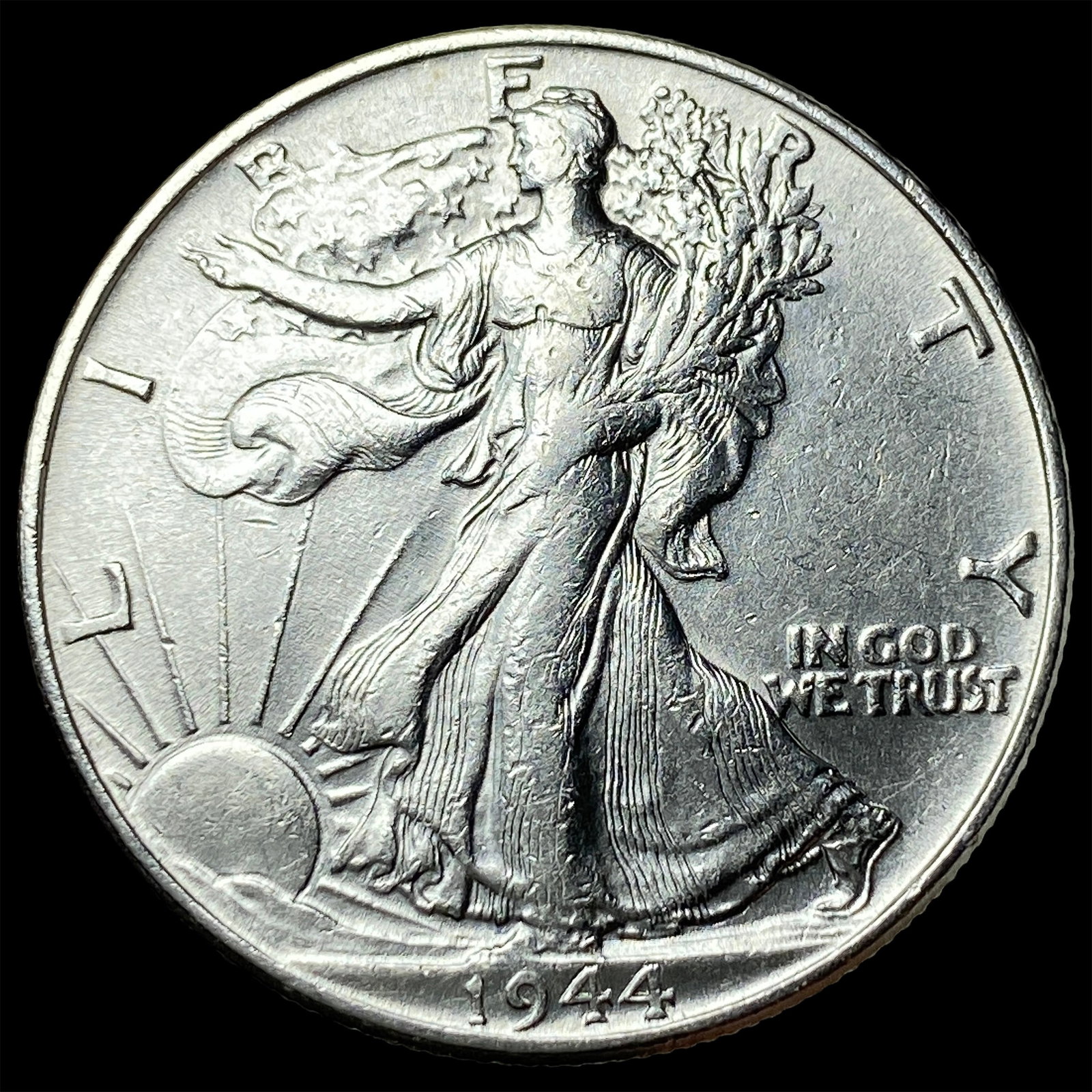 1944 Silver Half Dollar CLOSELY UNCIRCULATED: 1944 Silver Half Dollar CLOSELY UNCIRCULATED