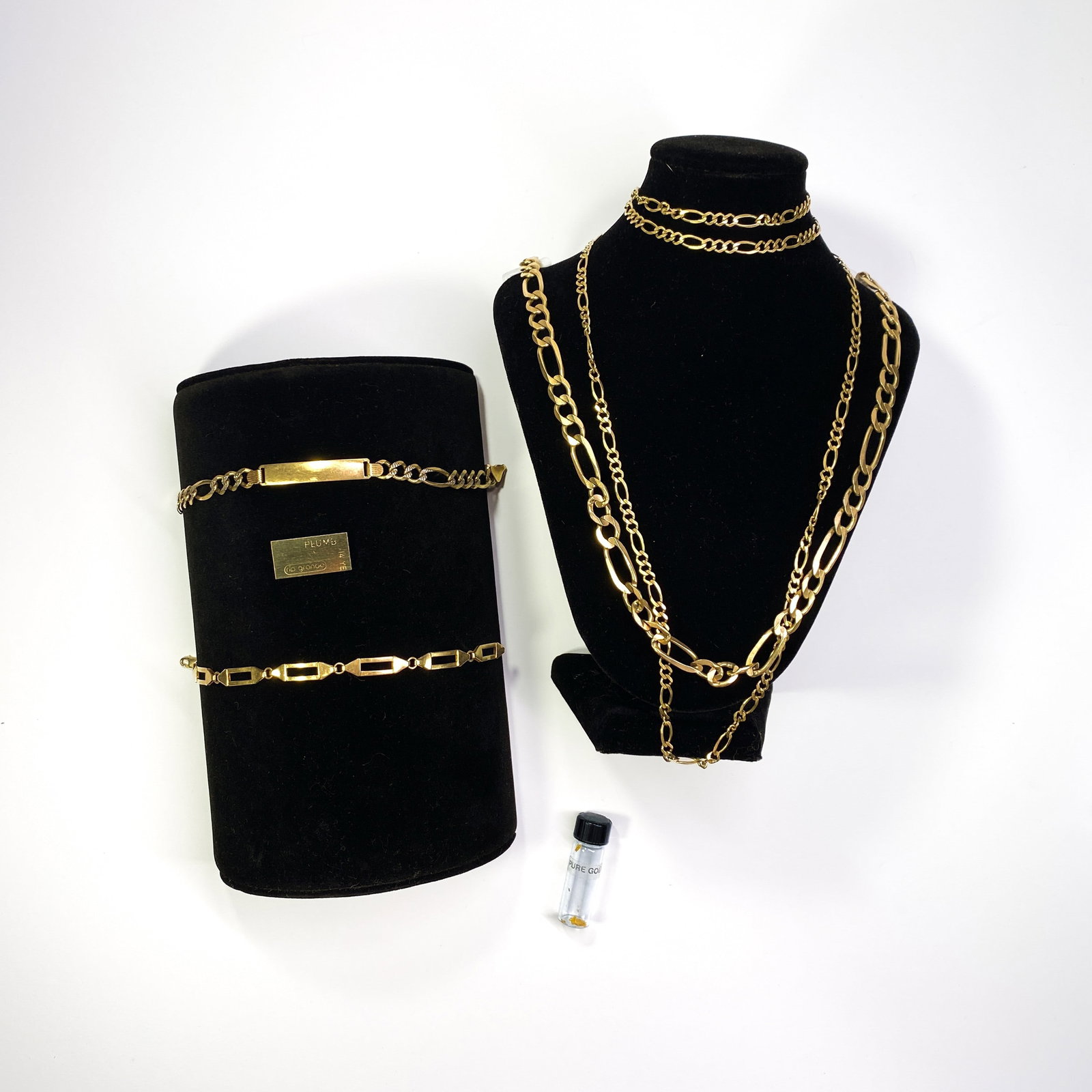 Assorted lot of Gold Jewlery 97.8g 10K Gold (1 of 11)