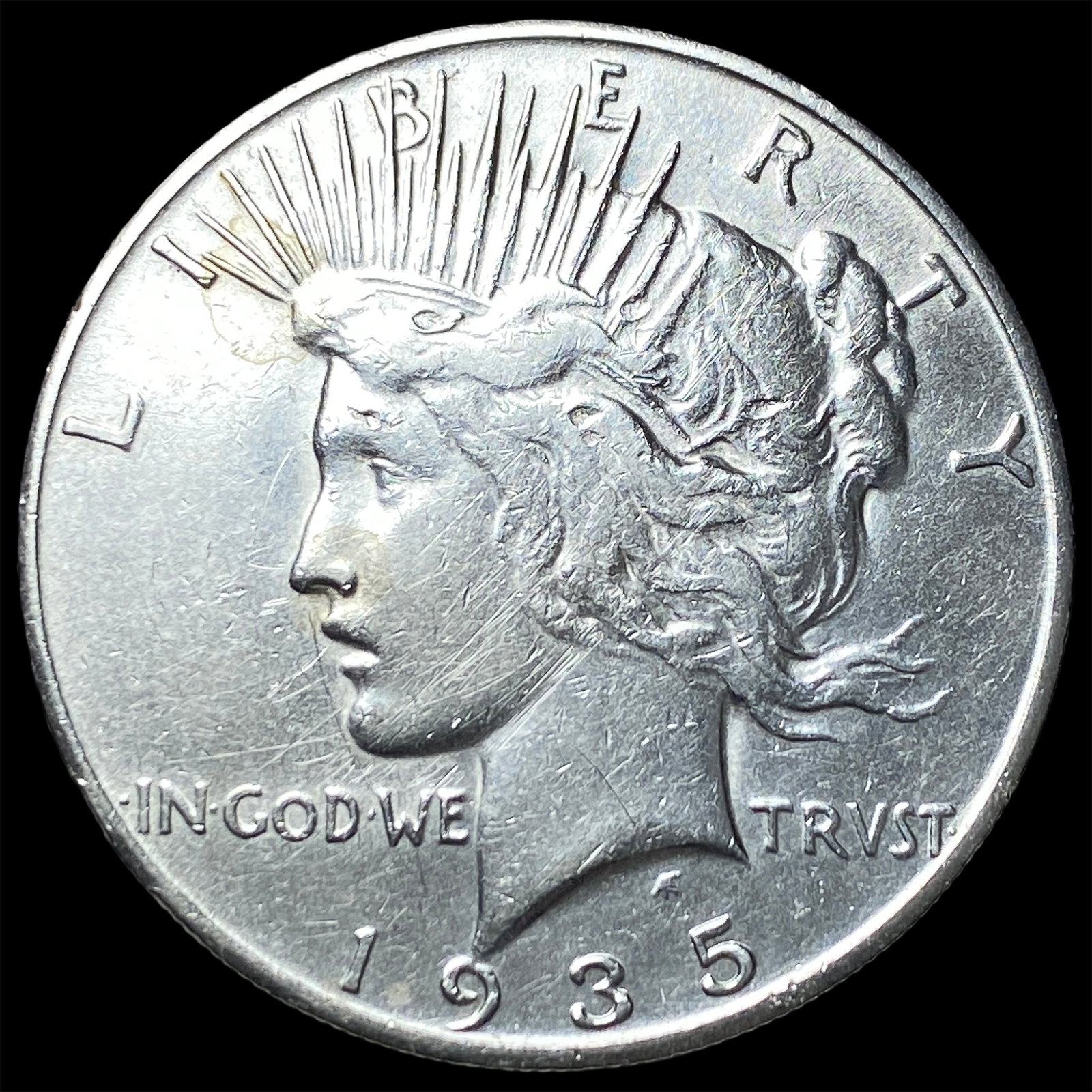 1935-S Silver Peace Dollar NEARLY UNCIRCULATED: 1935-S Silver Peace Dollar NEARLY UNCIRCULATED