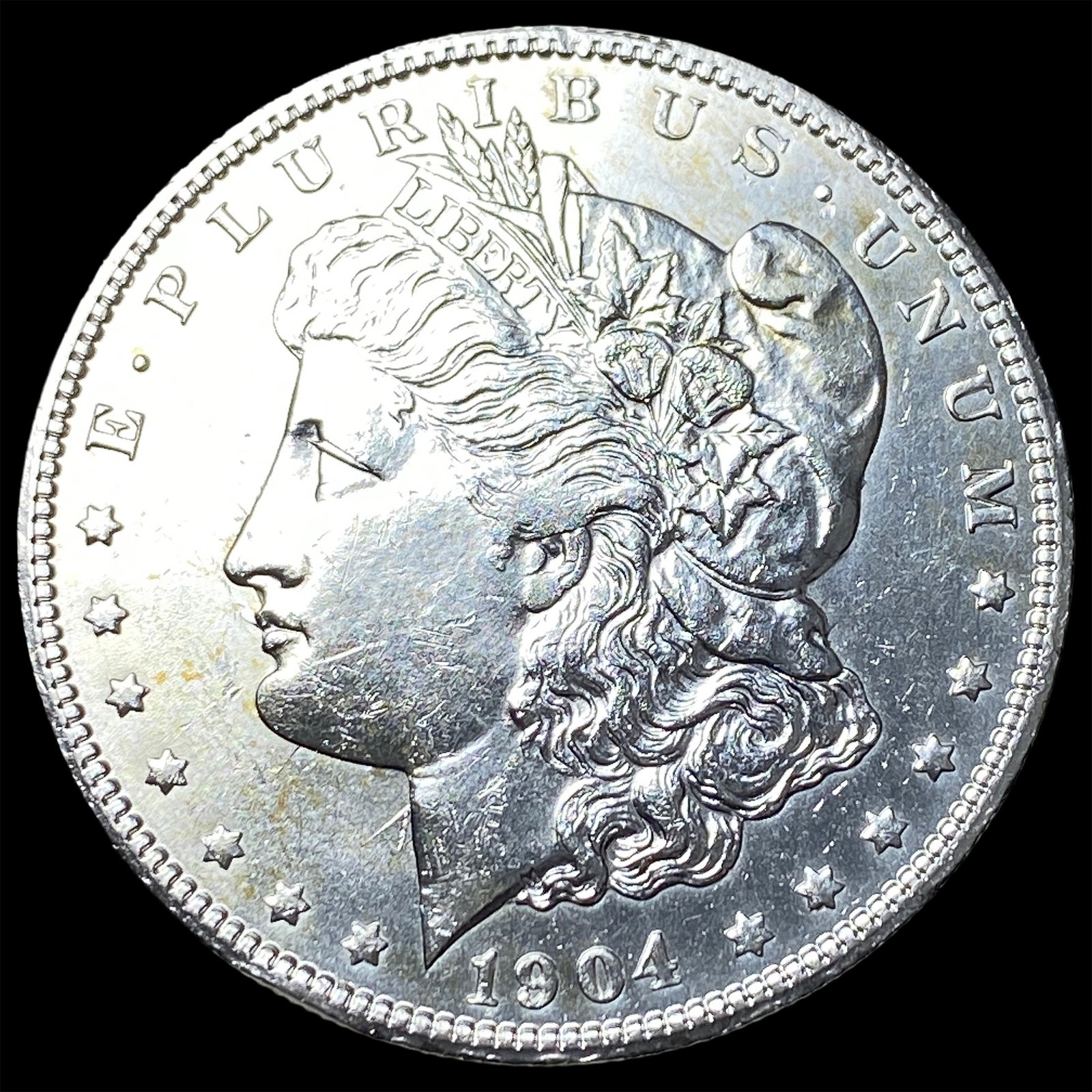 1904 Morgan Silver Dollar CLOSELY UNCIRCULATED: 1904 Morgan Silver Dollar CLOSELY UNCIRCULATED