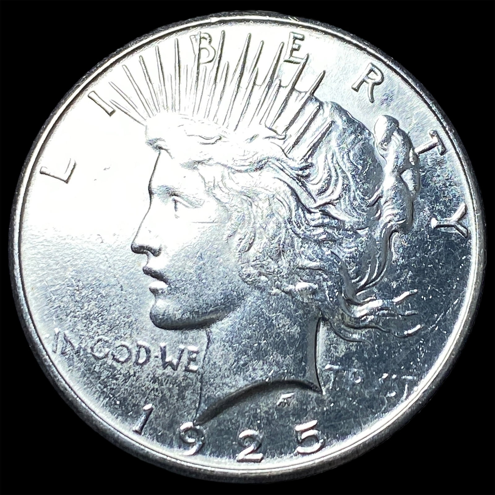 1925 Silver Peace Dollar CLOSELY UNCIRCULATED: 1925 Silver Peace Dollar CLOSELY UNCIRCULATED