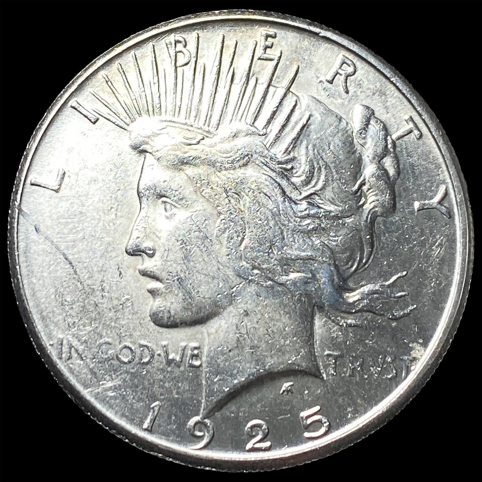 1925-S Silver Peace Dollar UNCIRCULATED (1 of 2)