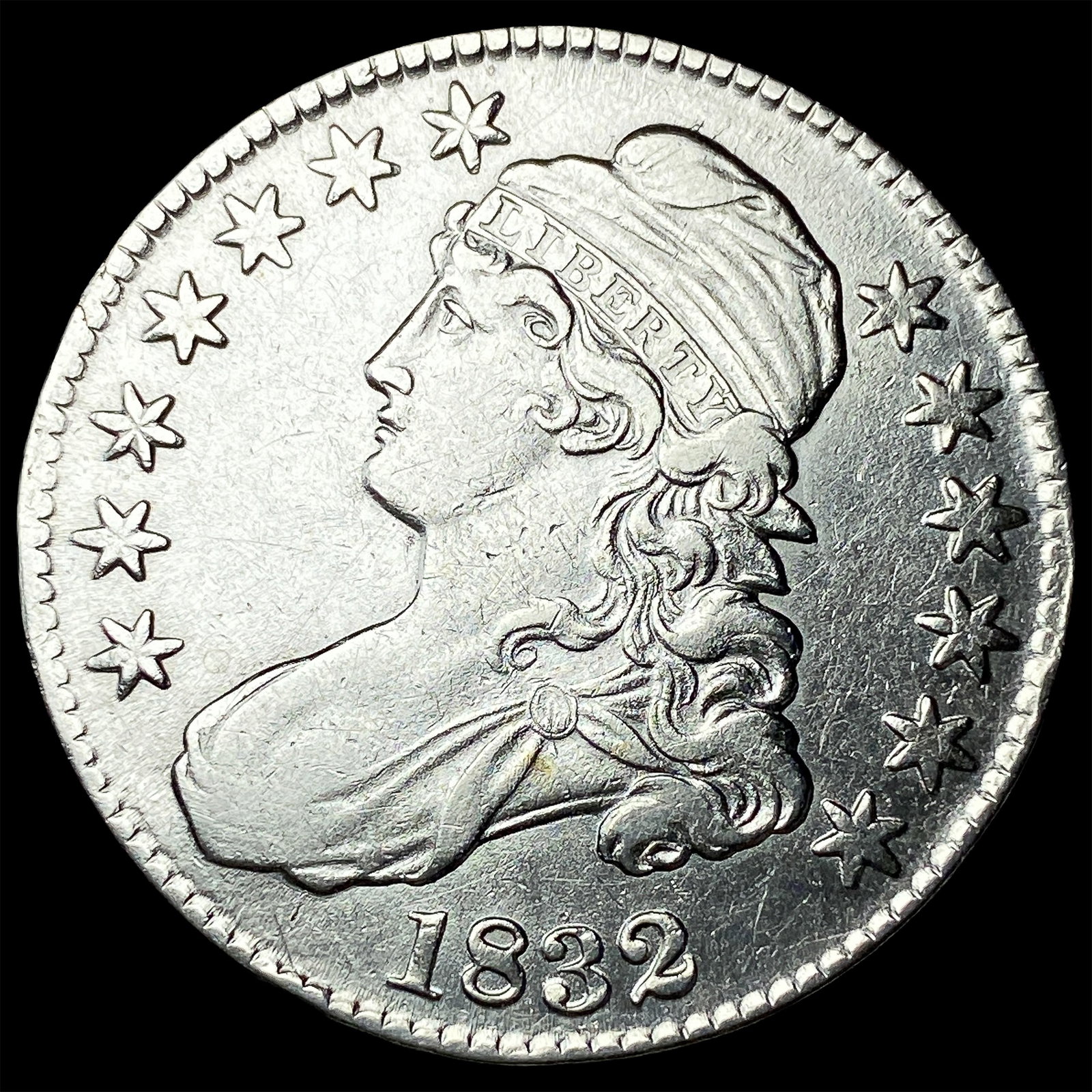 1832 Capped Bust Half Dollar CLOSELY UNCIRCULATED (1 of 2)