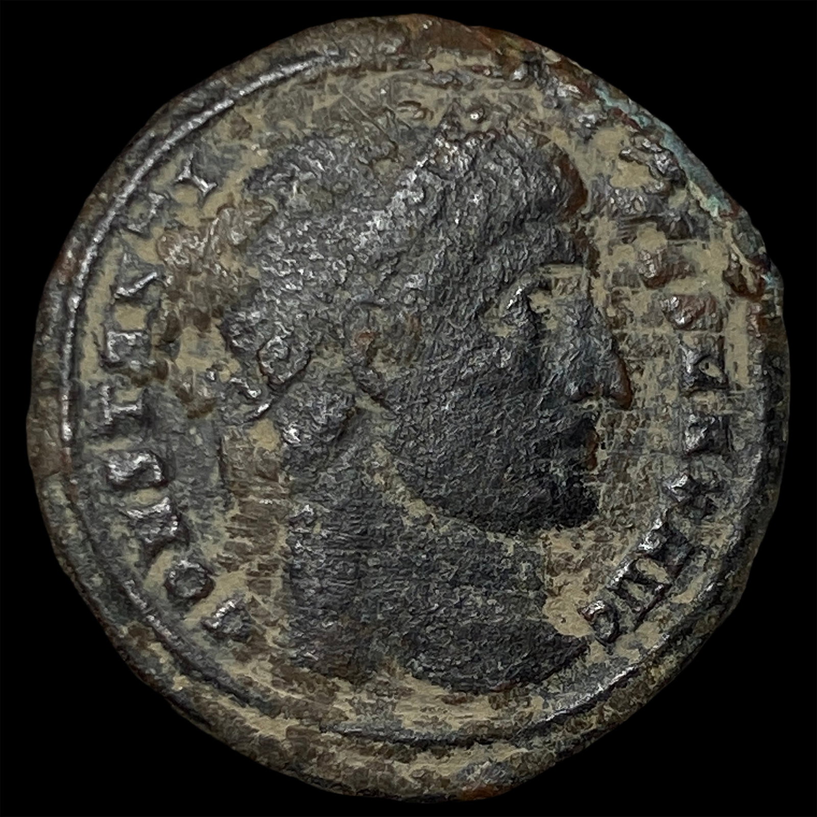 Roman Constantine I 307-377 AD Bronze Follis (1 of 2)