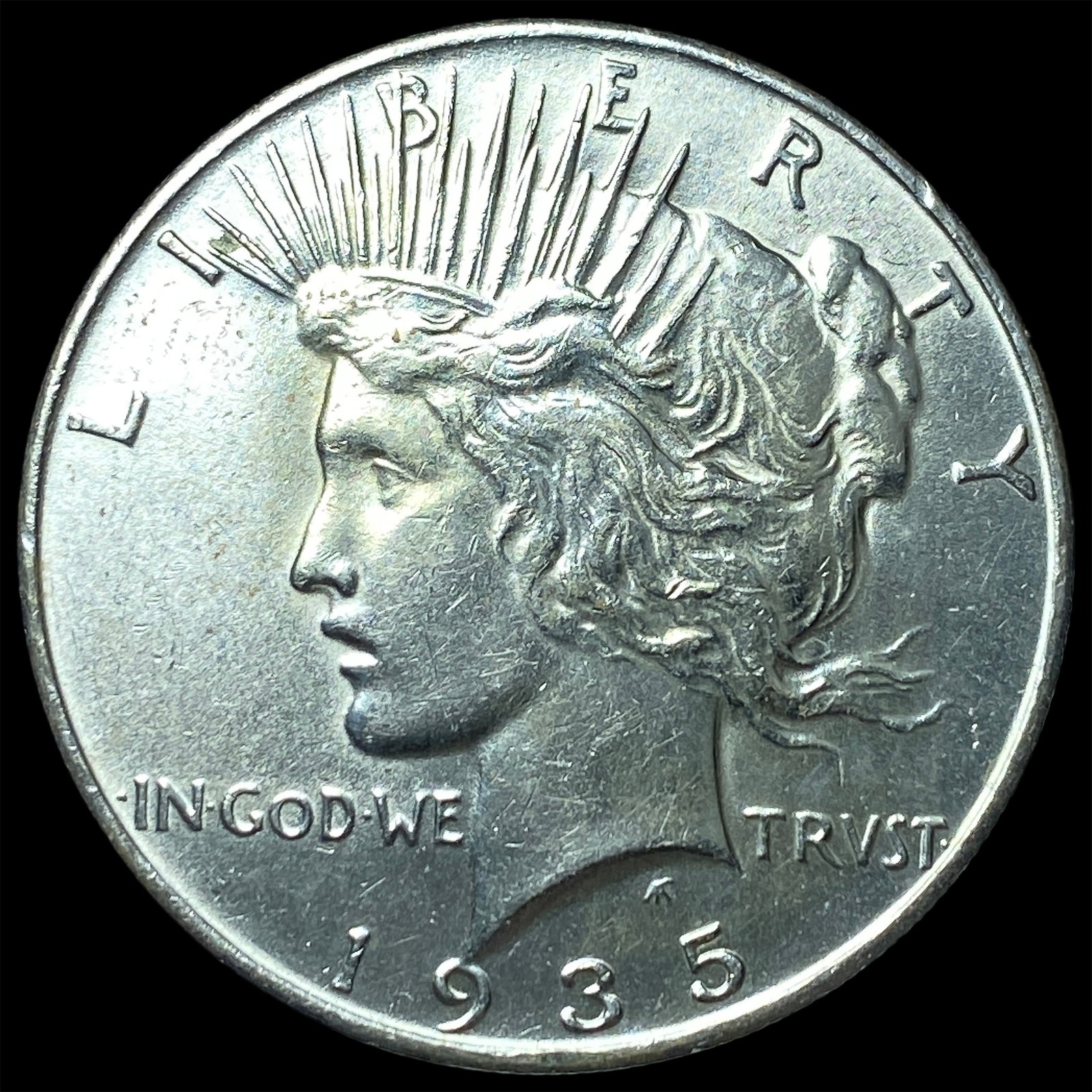 1935 Peace Silver Dollar UNCIRCULATED: 1935 Peace Silver Dollar UNCIRCULATED
