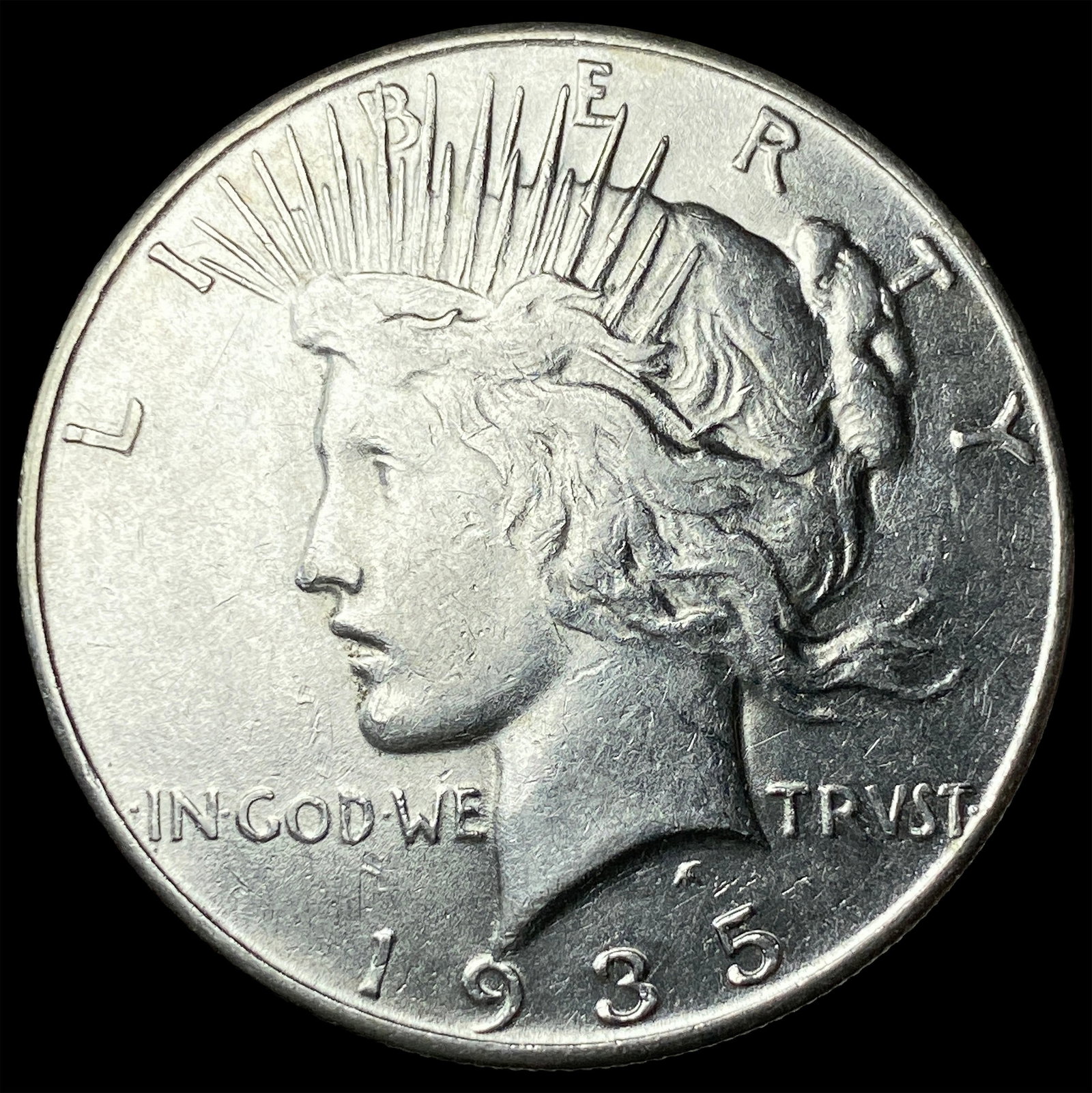 1935 Silver Peace Dollar CLOSELY UNCIRCULATED: 1935 Silver Peace Dollar CLOSELY UNCIRCULATED