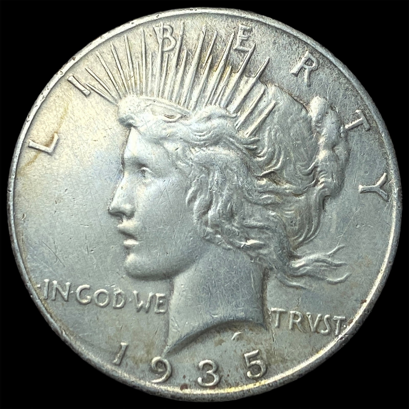 1935 Silver Peace Dollar CLOSELY UNCIRCULATED: 1935 Silver Peace Dollar CLOSELY UNCIRCULATED