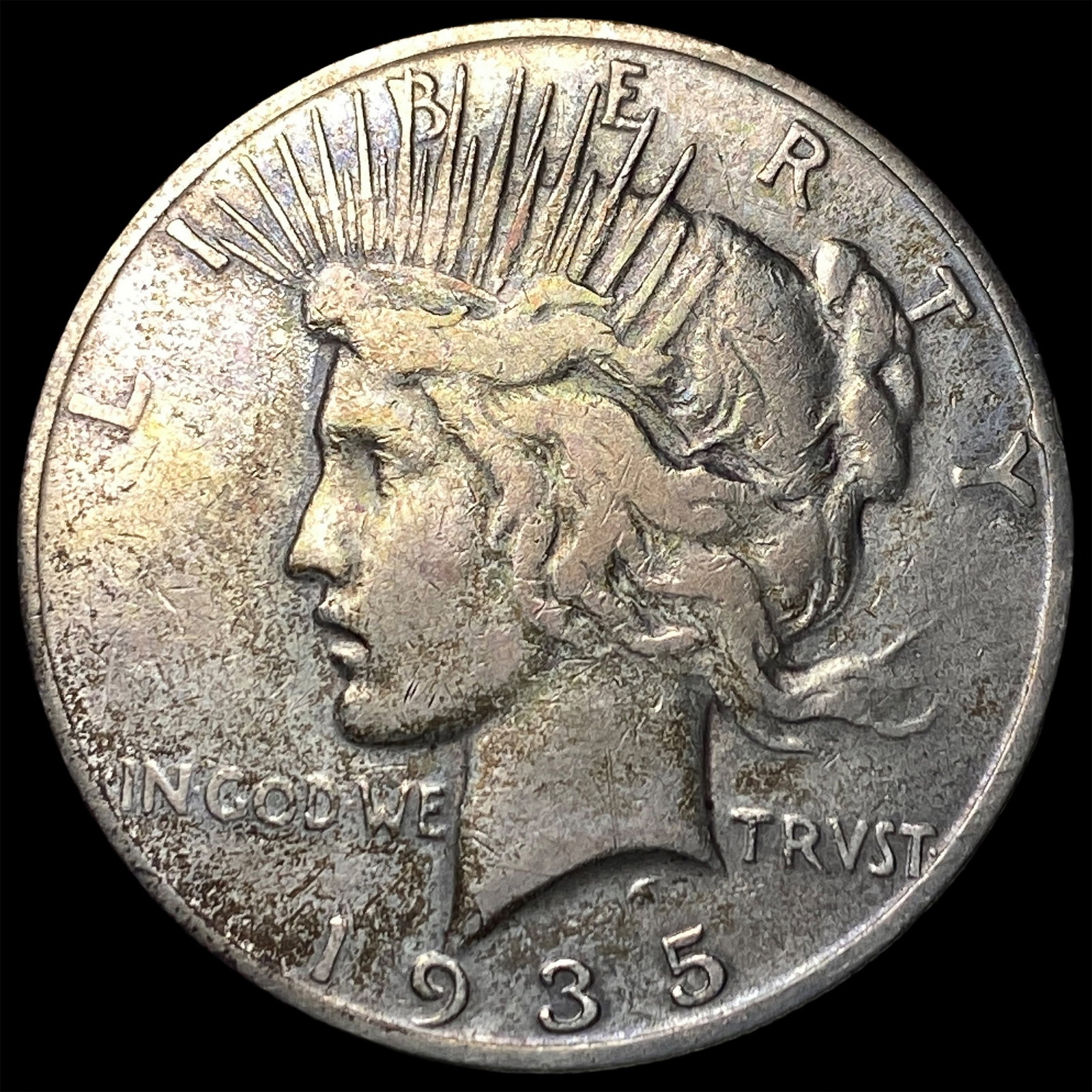 1935 Peace Silver Dollar NEARLY UNCIRCULATED (1 of 2)