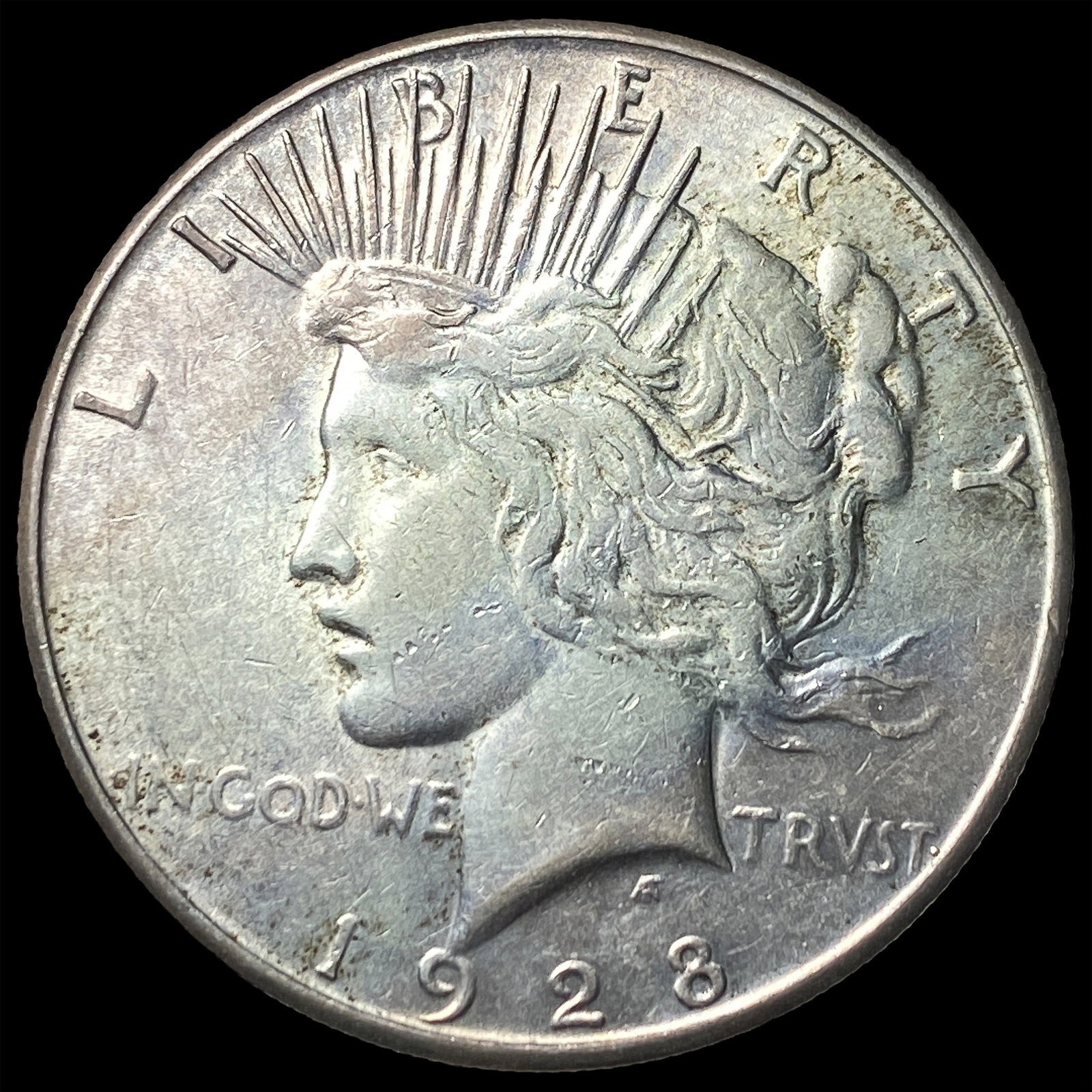 1928 Silver Peace Dollar NEARLY UNCIRCULATED: 1928 Silver Peace Dollar NEARLY UNCIRCULATED