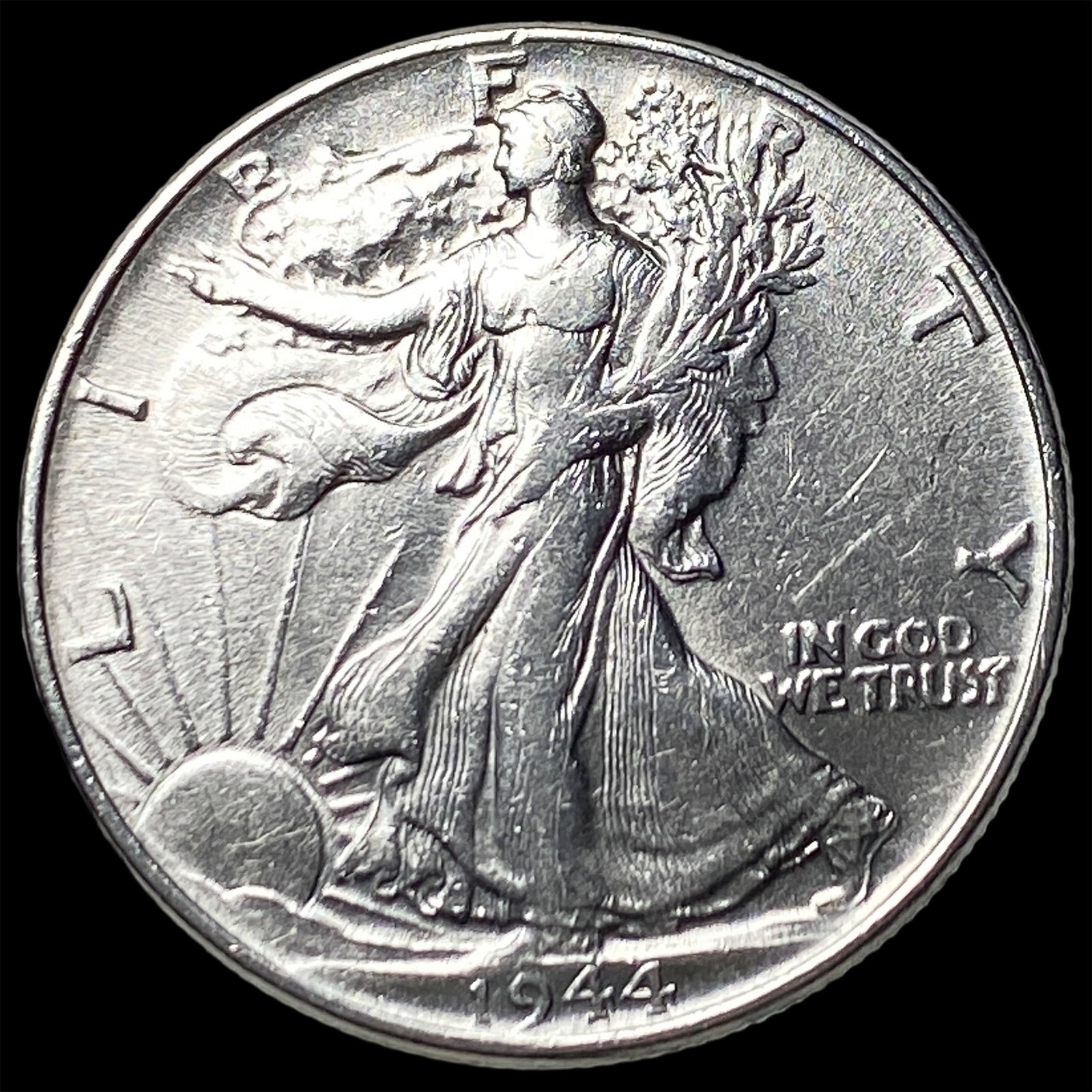 1944 Walking Liberty Half Dollar CLOSELY UNCIRCULATED: 1944 Walking Liberty Half Dollar CLOSELY UNCIRCULATED