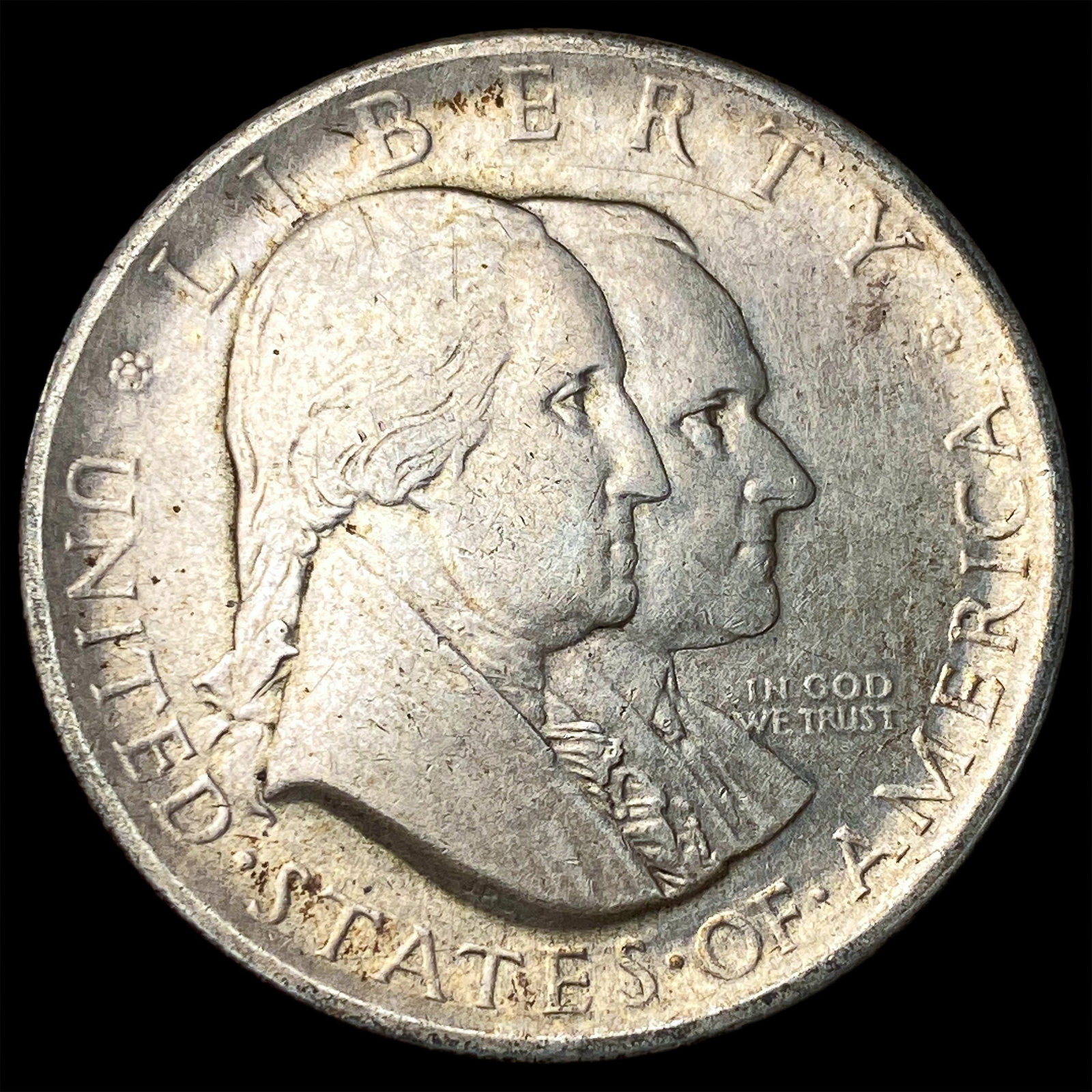 1926 Silver Half Dollar Sesquicentennial CLOSELY UNCIRCULATED: 1926 Silver Half Dollar Sesquicentennial CLOSELY UNCIRCULATED