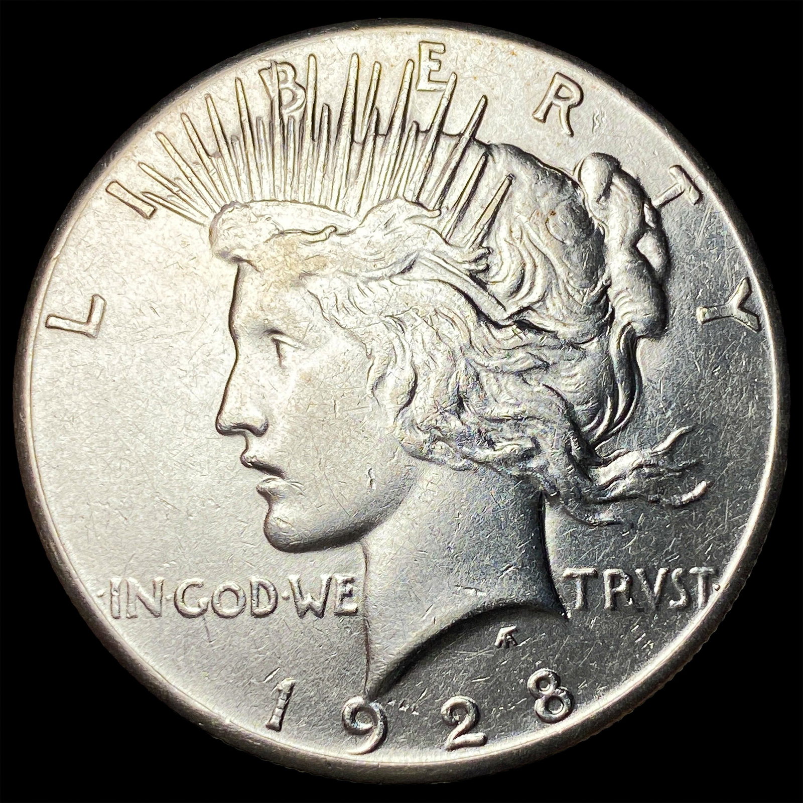 1928 Peace Silver Dollar CLOSELY UNCIRCULATED: 1928 Peace Silver Dollar CLOSELY UNCIRCULATED