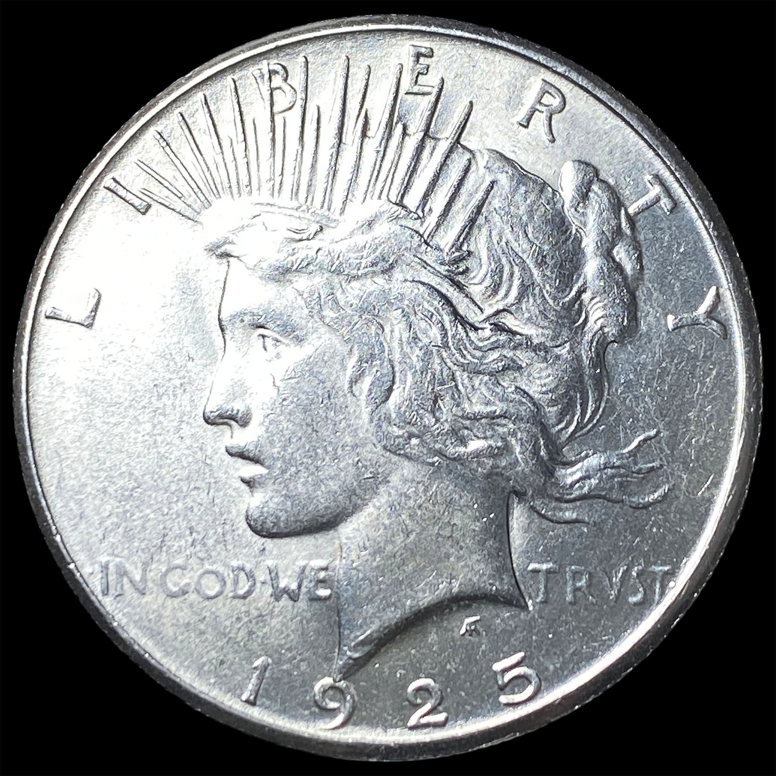 1925 Silver Peace Dollar CLOSELY UNCIRCULATED: 1925 Silver Peace Dollar CLOSELY UNCIRCULATED