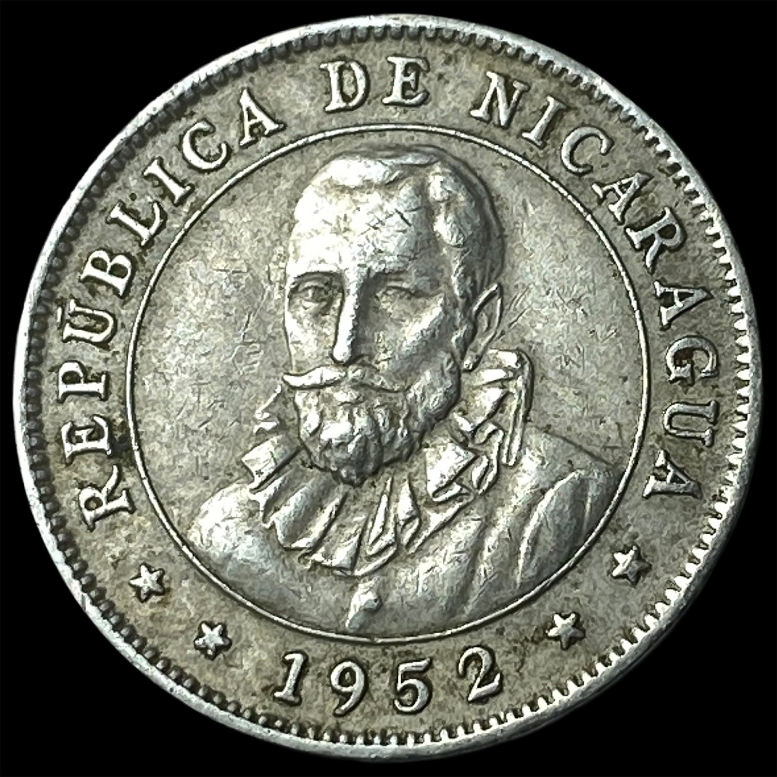 1952 Nicaragua Copper Nickel 10 Centavos (1 of 2)