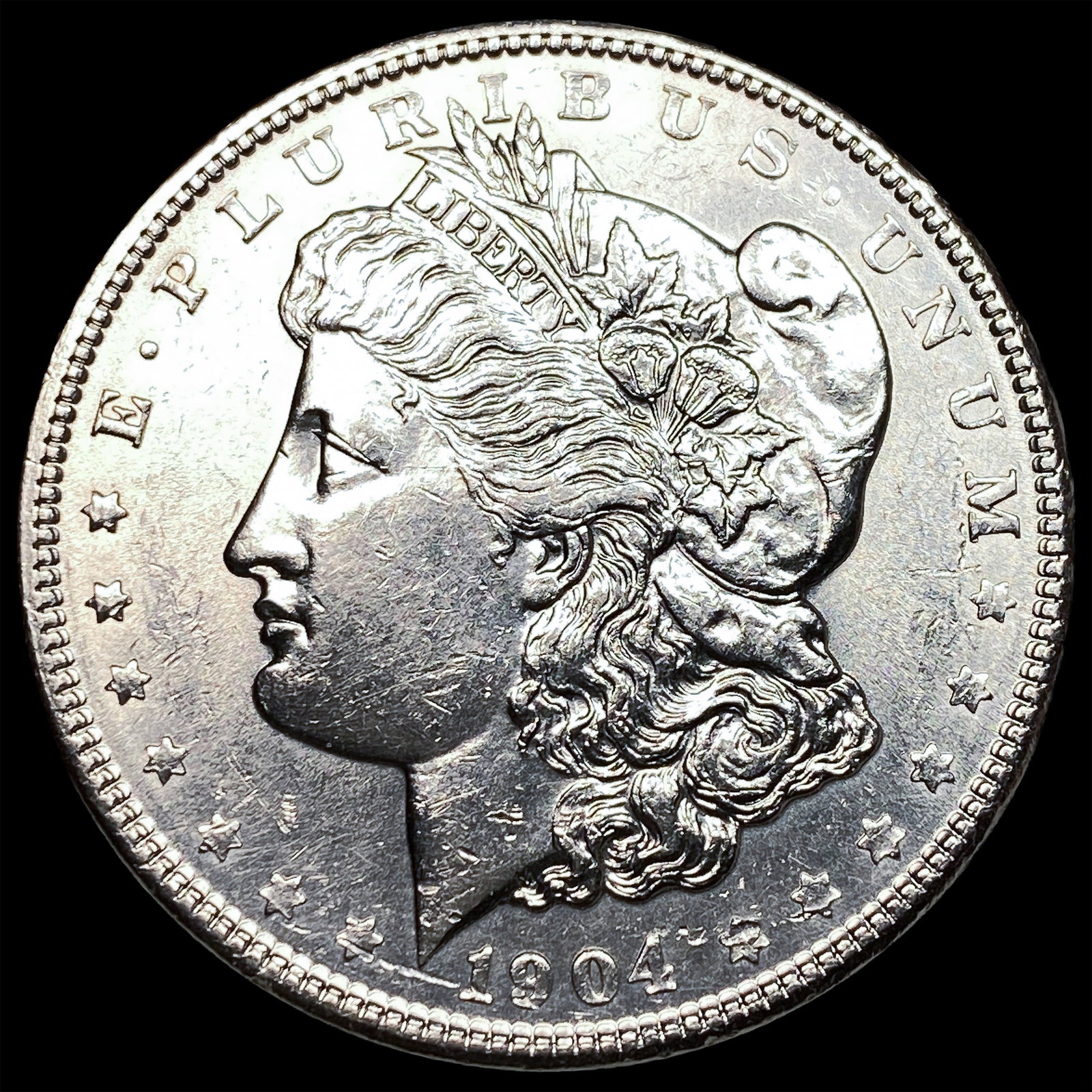1904 Silver Morgan Dollar UNCIRCULATED (1 of 2)