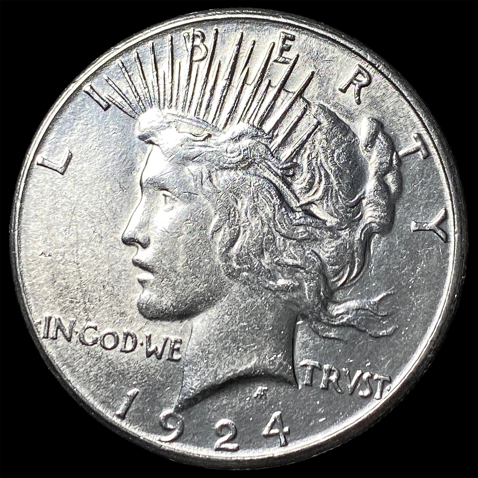 1924-S Silver Peace Dollar CLOSELY UNCIRCULATED (1 of 2)