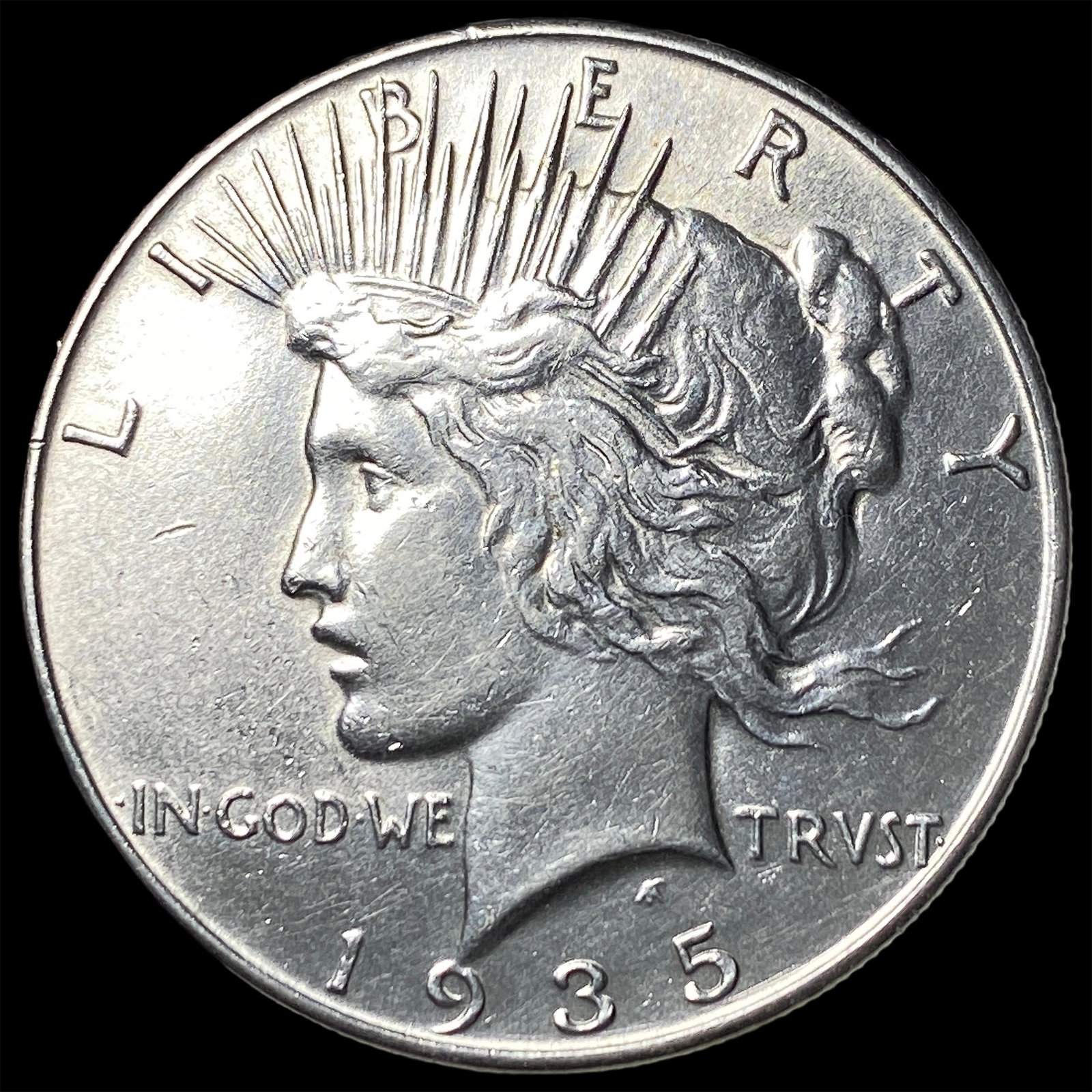 1935 Silver Peace Dollar CLOSELY UNCIRCULATED: 1935 Silver Peace Dollar CLOSELY UNCIRCULATED