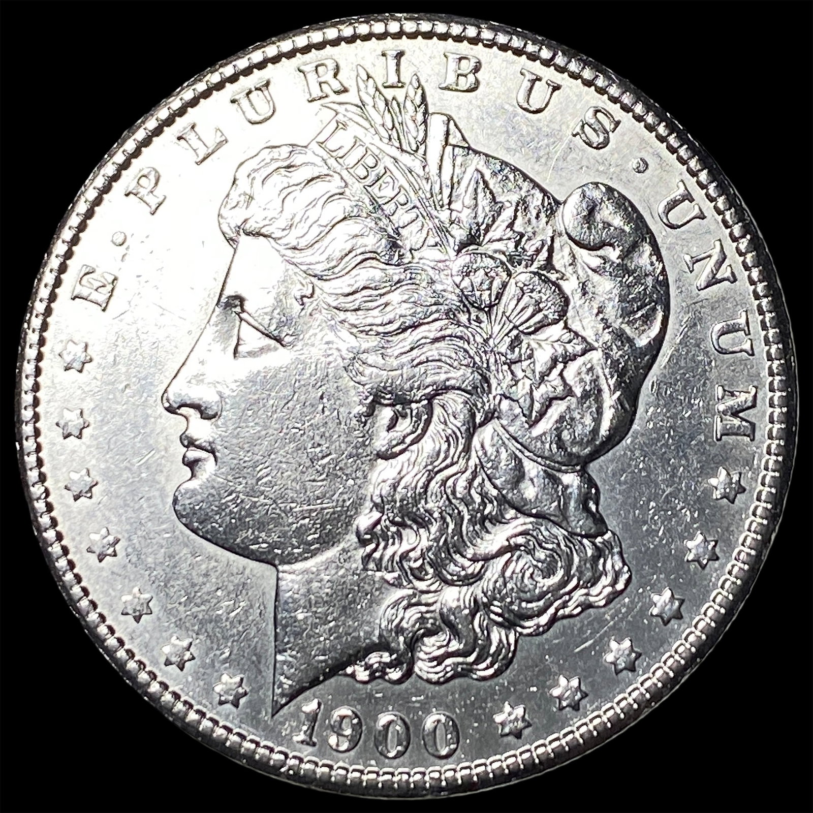 1900-S Silver Morgan Dollar CLOSELY UNCIRCULATED: 1900-S Silver Morgan Dollar CLOSELY UNCIRCULATED
