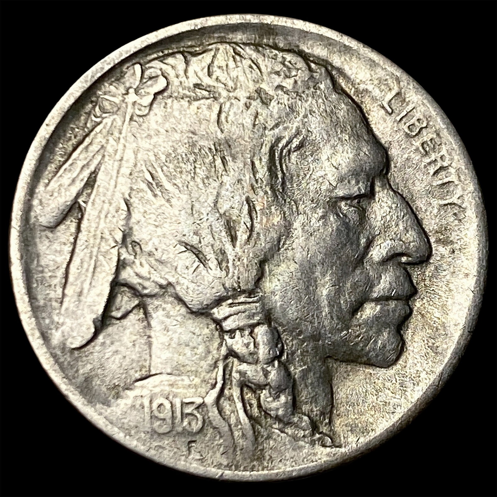 1913 Type 1 Buffalo Nickel CLOSELY UNCIRCULATED (1 of 2)