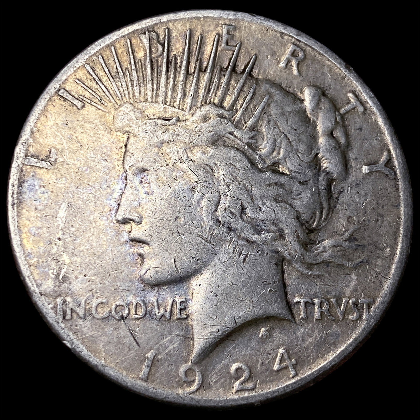 1924-S Silver Peace Dollar NEARLY UNCIRCULATED: 1924-S Silver Peace Dollar NEARLY UNCIRCULATED