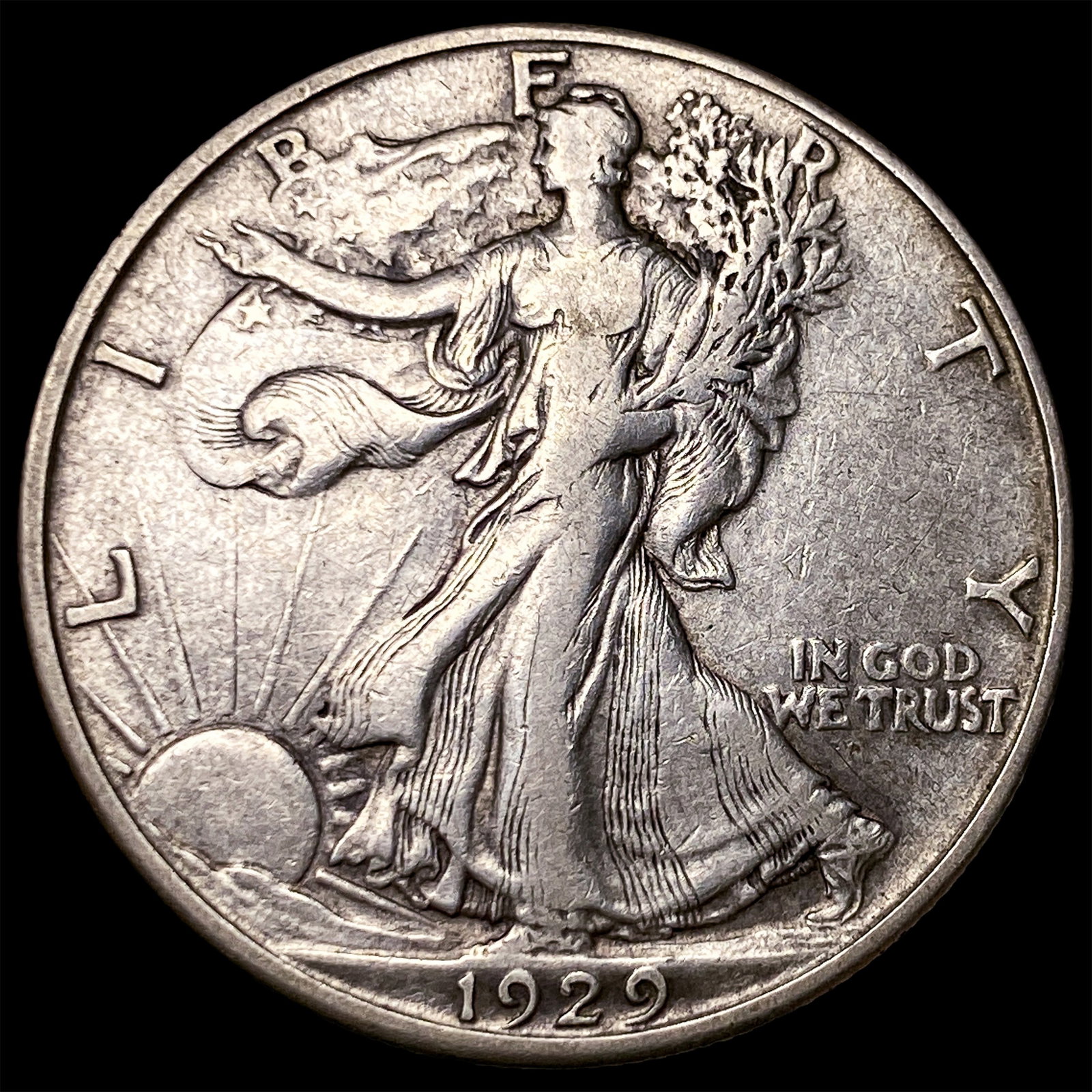 1929-D Silver Walking Liberty Half Dollar NEARLY UNCIRCULATED: 1929-D Silver Walking Liberty Half Dollar NEARLY UNCIRCULATED