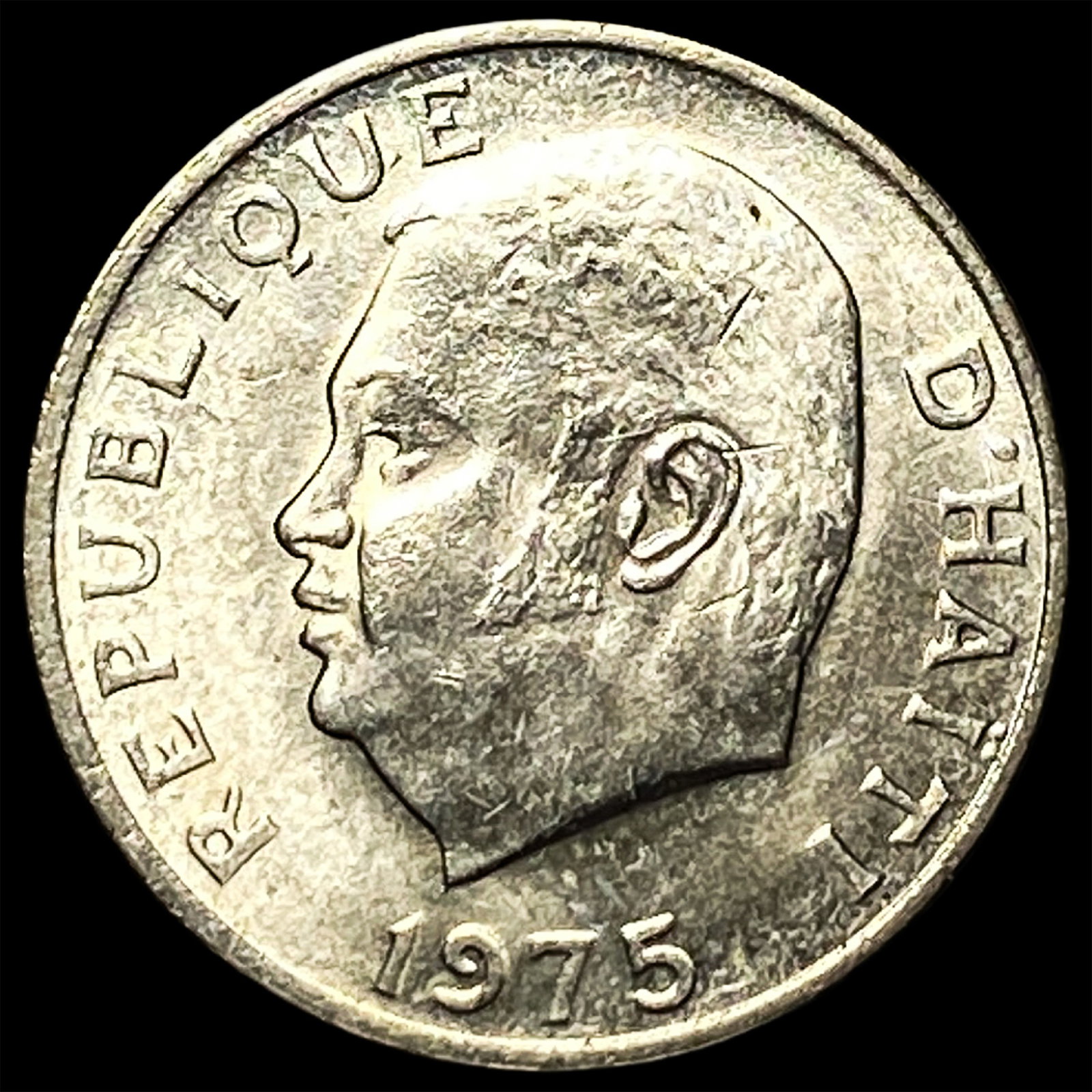1975 Haiti Copper Nickel 5 Centimes: 1975 Haiti Copper Nickel 5 Centimes