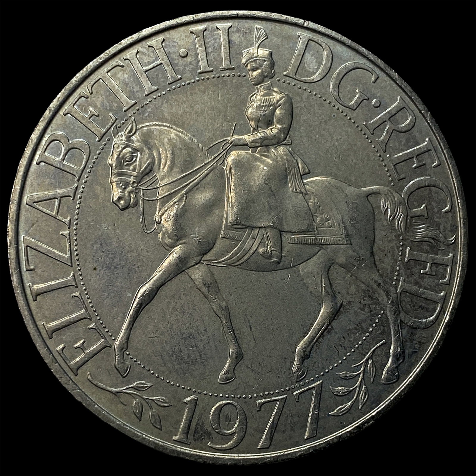 1977 Great Britain Copper Nickel 25 New Pence (1 of 2)