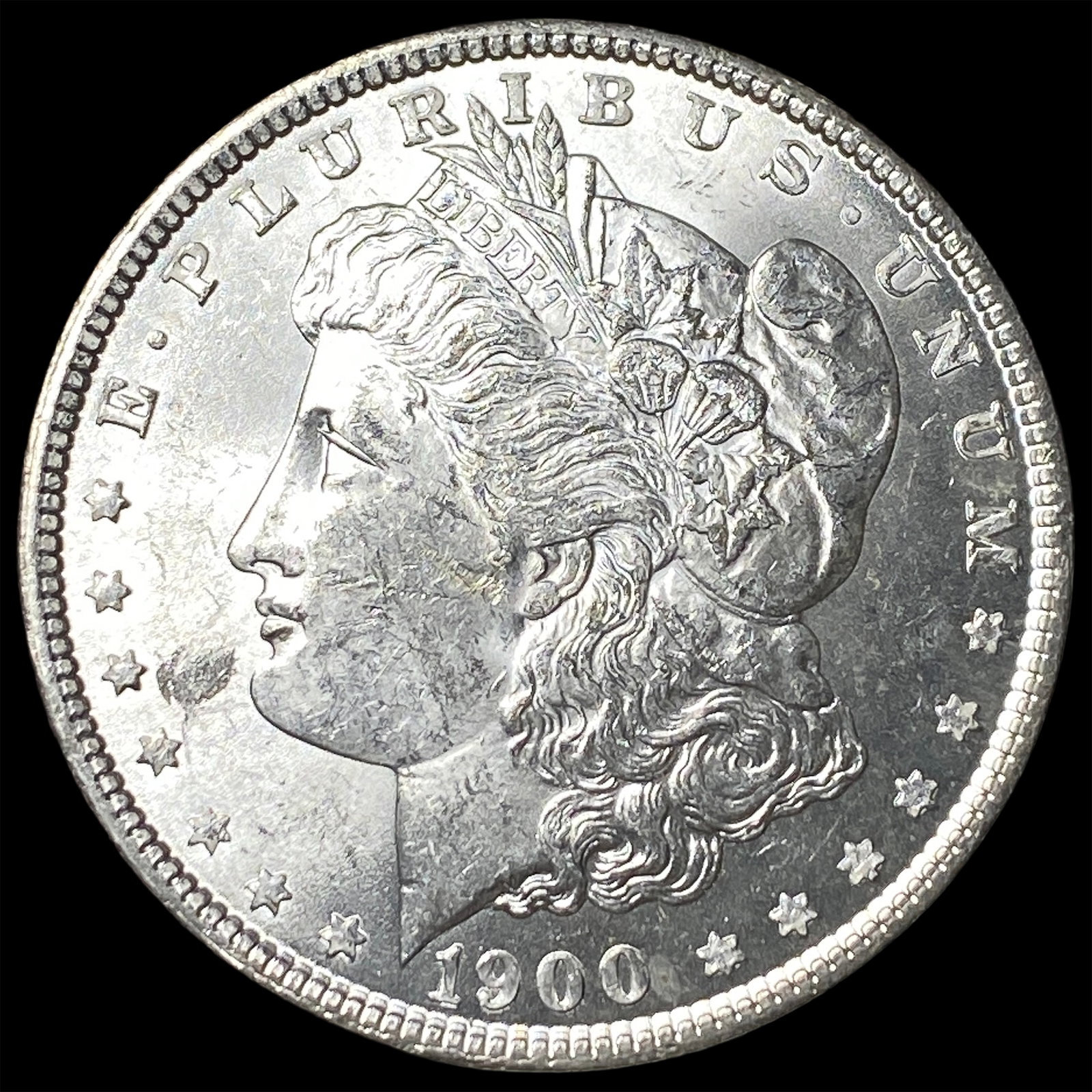 1900 Morgan Silver Dollar UNCIRCULATED (1 of 2)