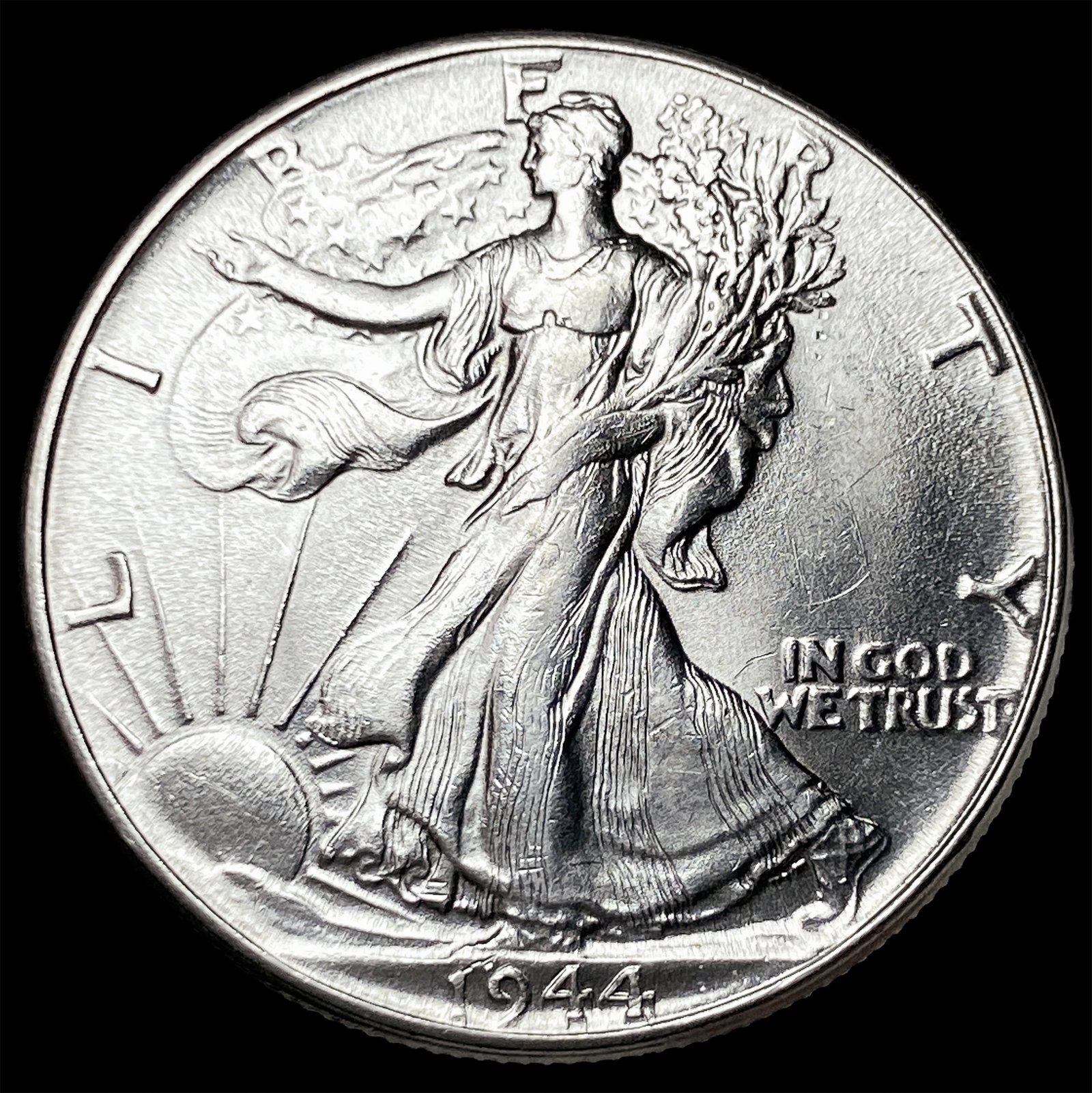1944 Silver Walking Liberty Half Dollar UNCIRCULATED (1 of 2)