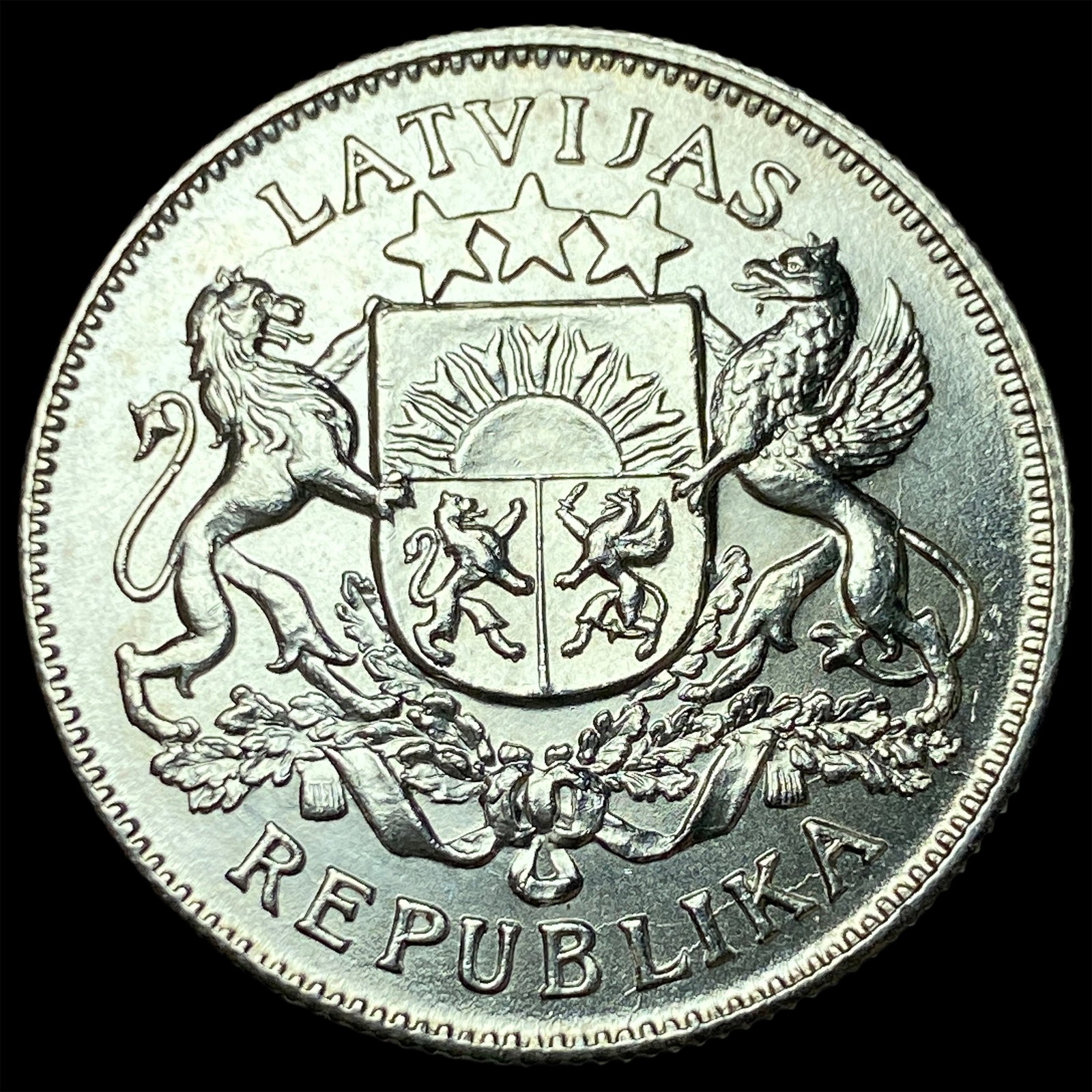 1926 Latvia Silver 2 Lati - 2