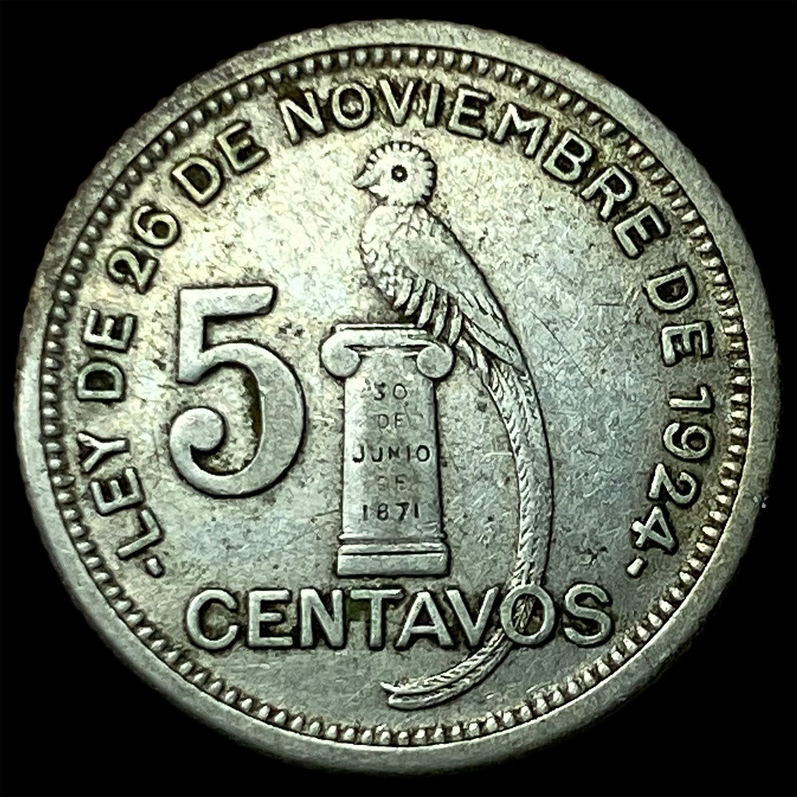 1943 Guatemla Silver 5 Centavos (1 of 2)