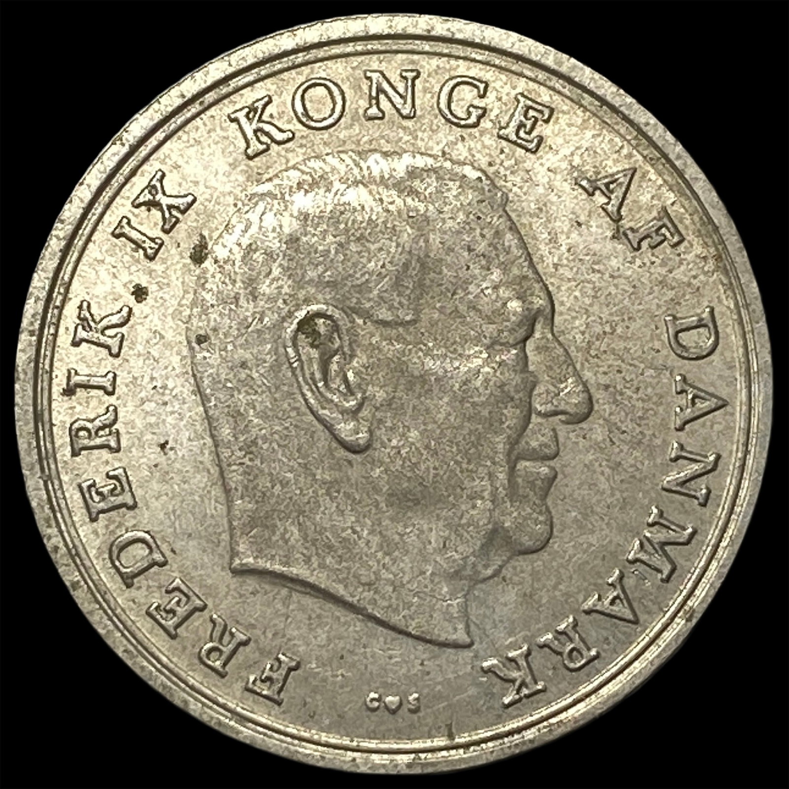 1970 Denmark Copper Nickel 1 Krone (1 of 2)