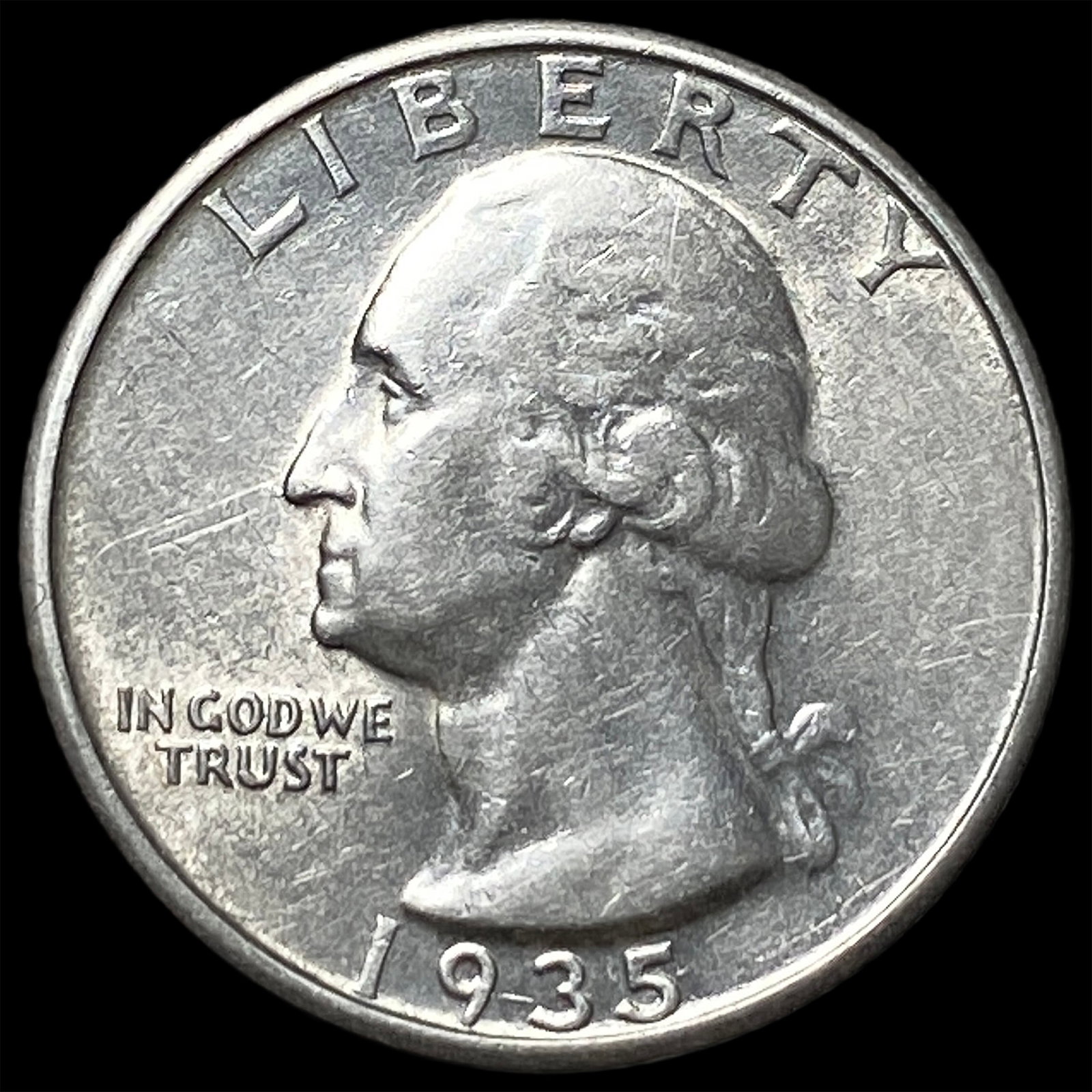 1935 Washington Silver Quarter CLOSELY UNCIRCULATED (1 of 2)