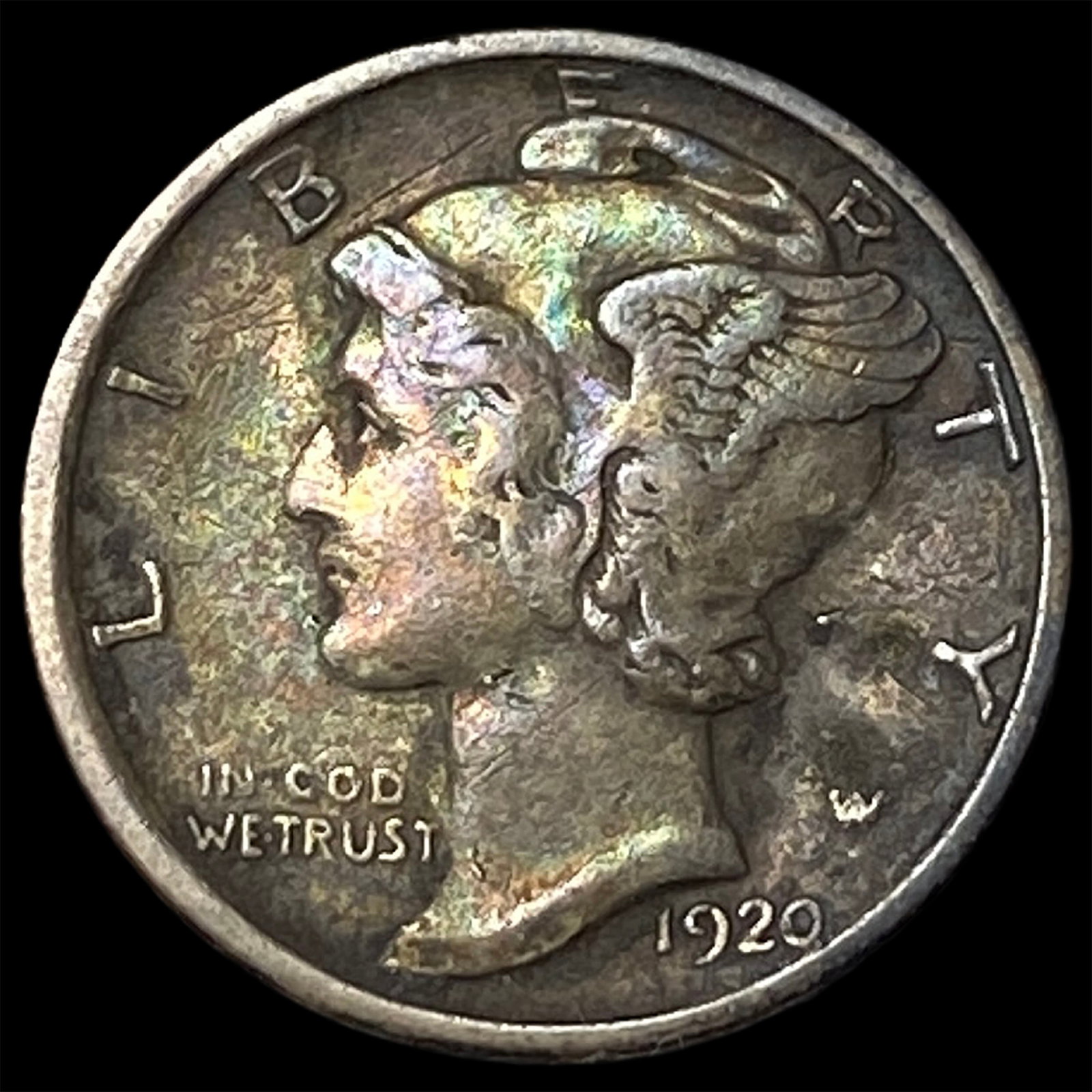 1920-S Silver Mercury Dime NEARLY UNCIRCULATED (1 of 2)