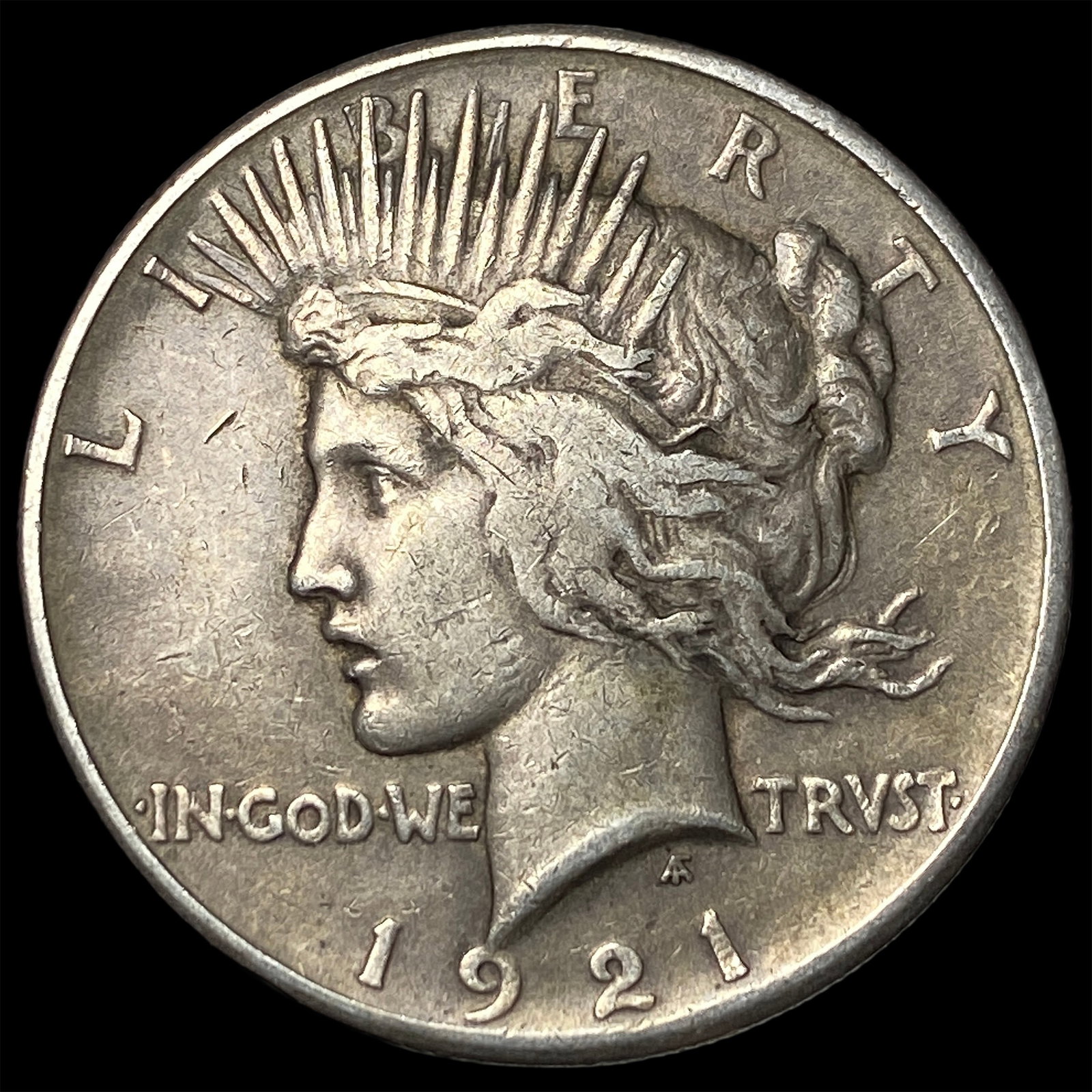 1921 Silver Peace Dollar LIGHTLY CIRCULATED (1 of 2)