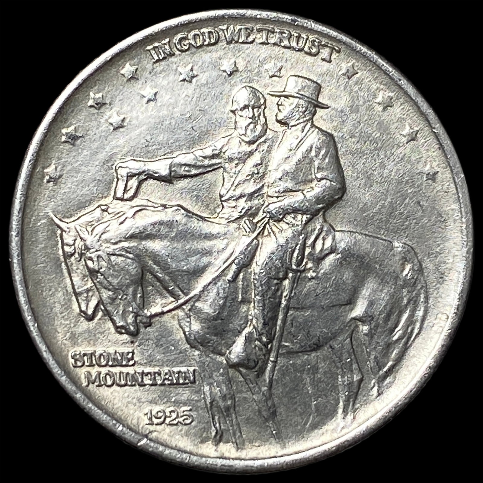 1925 Stone Mountain Silver Half Dollar CLOSELY UNCIRCULATED (1 of 2)