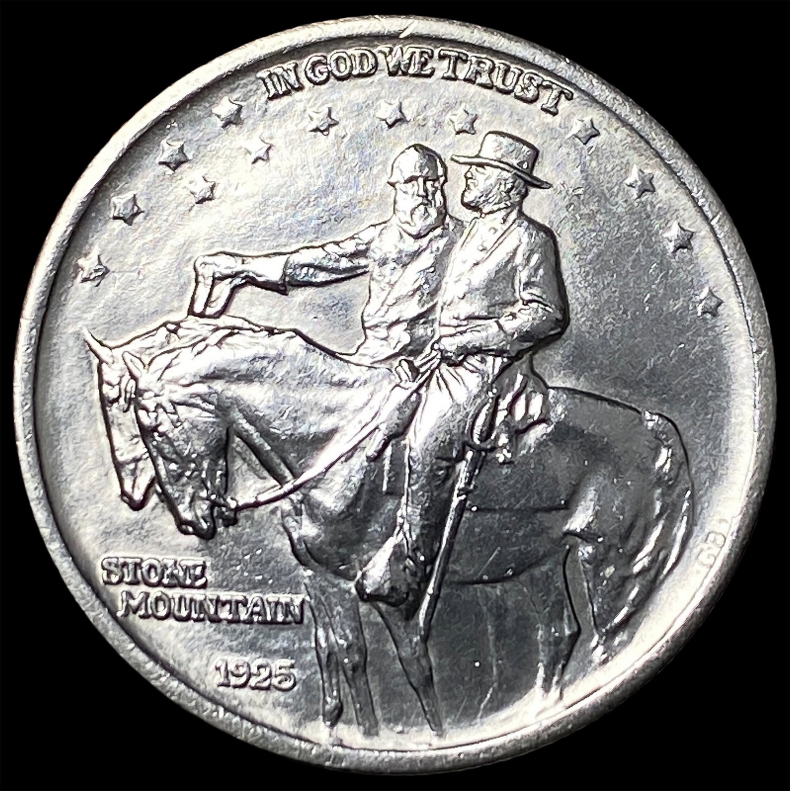 1925 Silver Stone Mountain Half Dollar CLOSELY UNCIRCULATED (1 of 2)