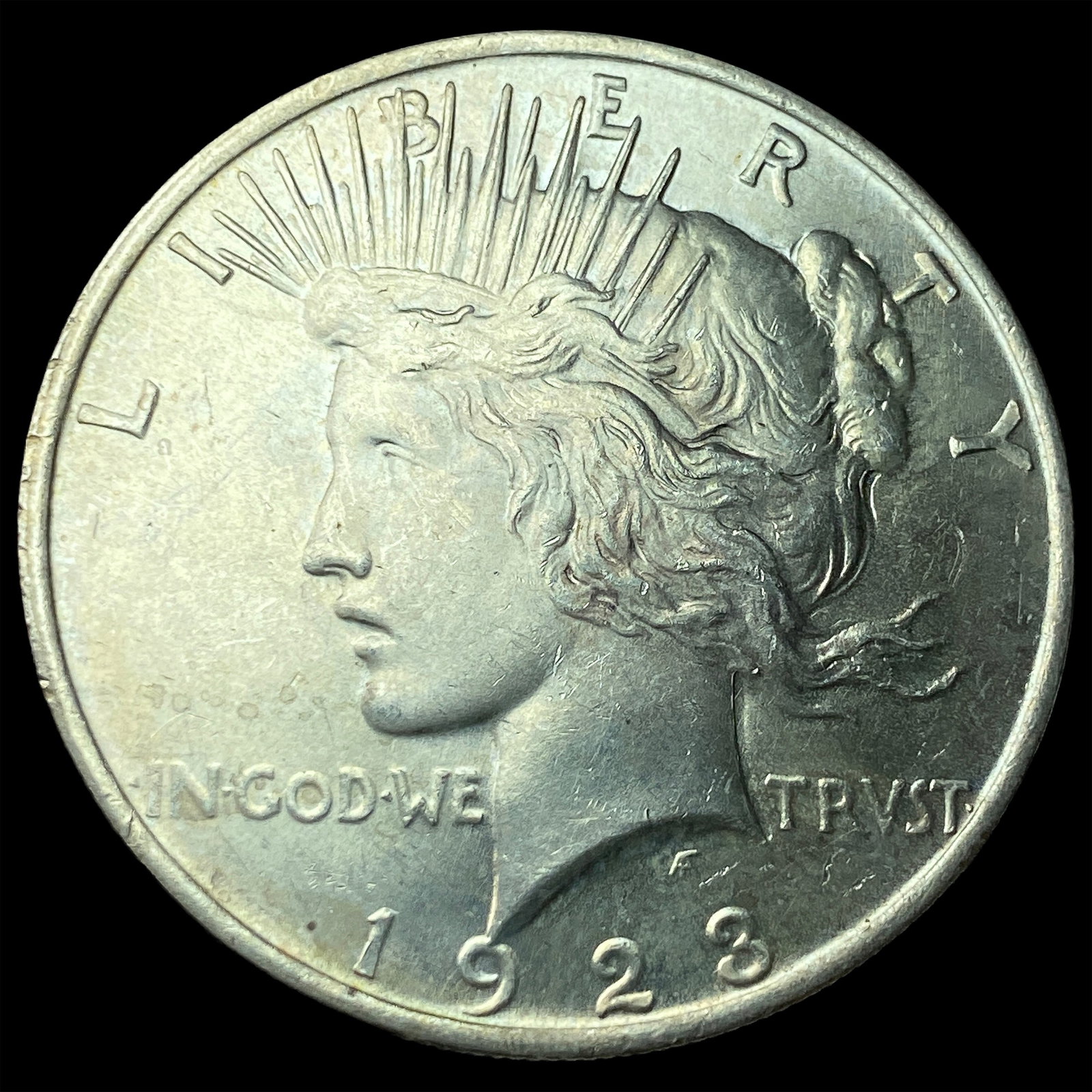 1923 Silver Peace Dollar UNCIRCULATED (1 of 2)