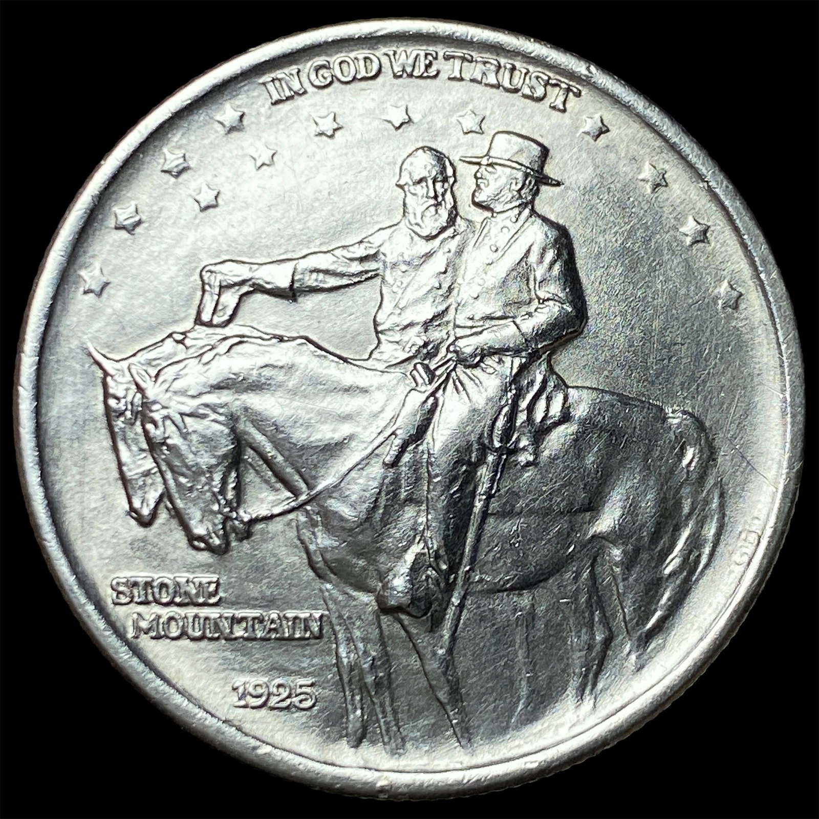 1925 Stone Mountain Silver Half Dollar NEARLY UNCIRCULATED: 1925 Stone Mountain Silver Half Dollar NEARLY UNCIRCULATED