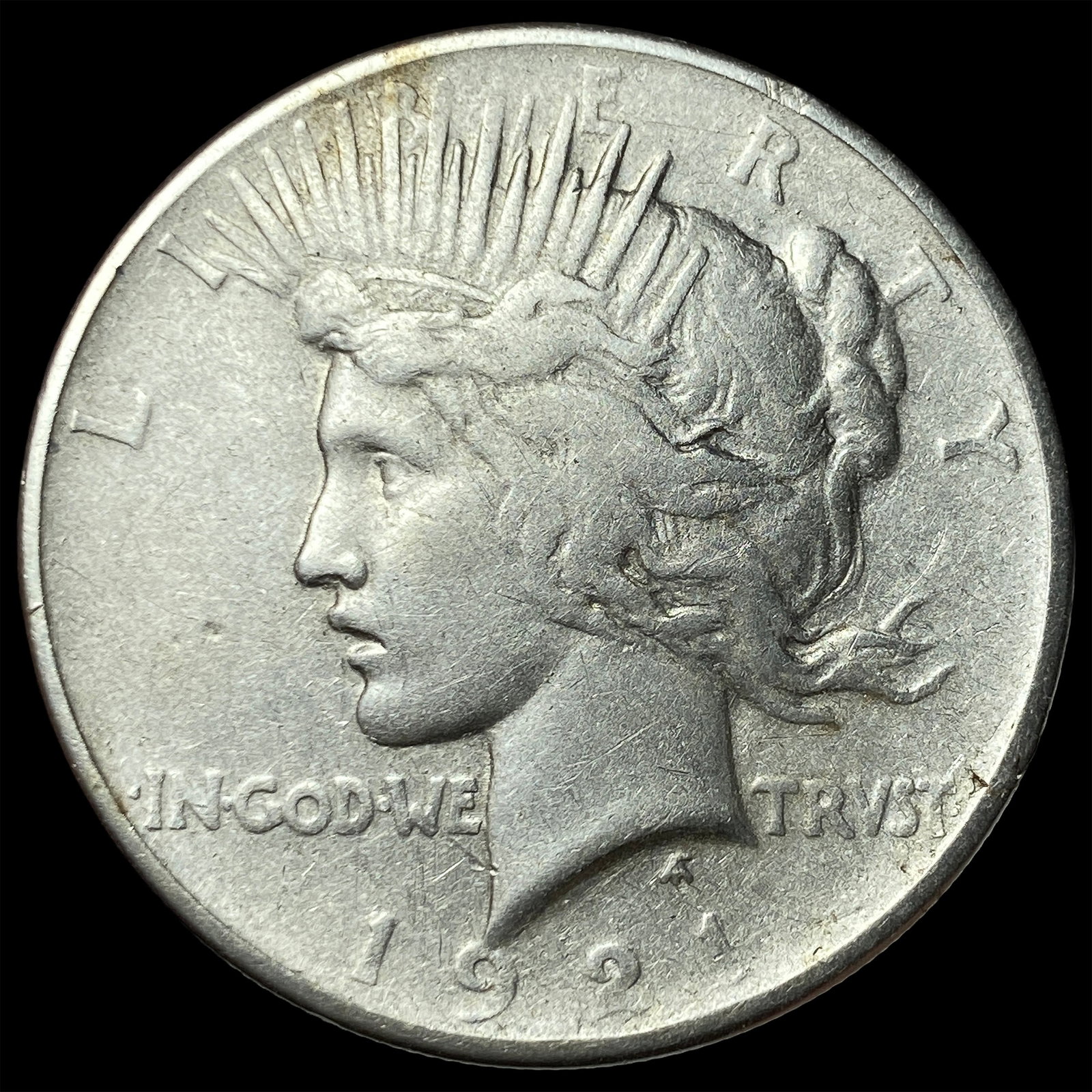 1921 Silver Peace Dollar NEARLY UNCIRCULATED (1 of 2)