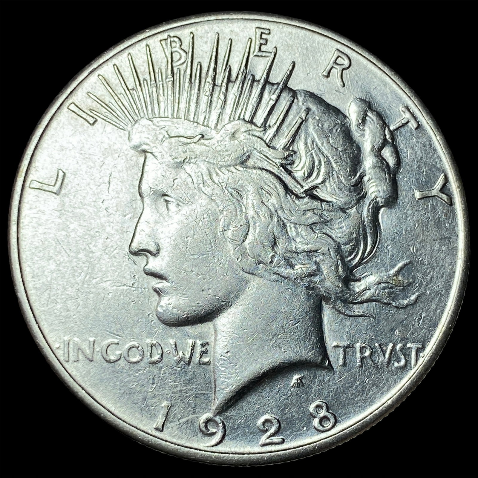 1928-S Silver Peace Dollar NEARLY UNCIRCULATED (1 of 2)