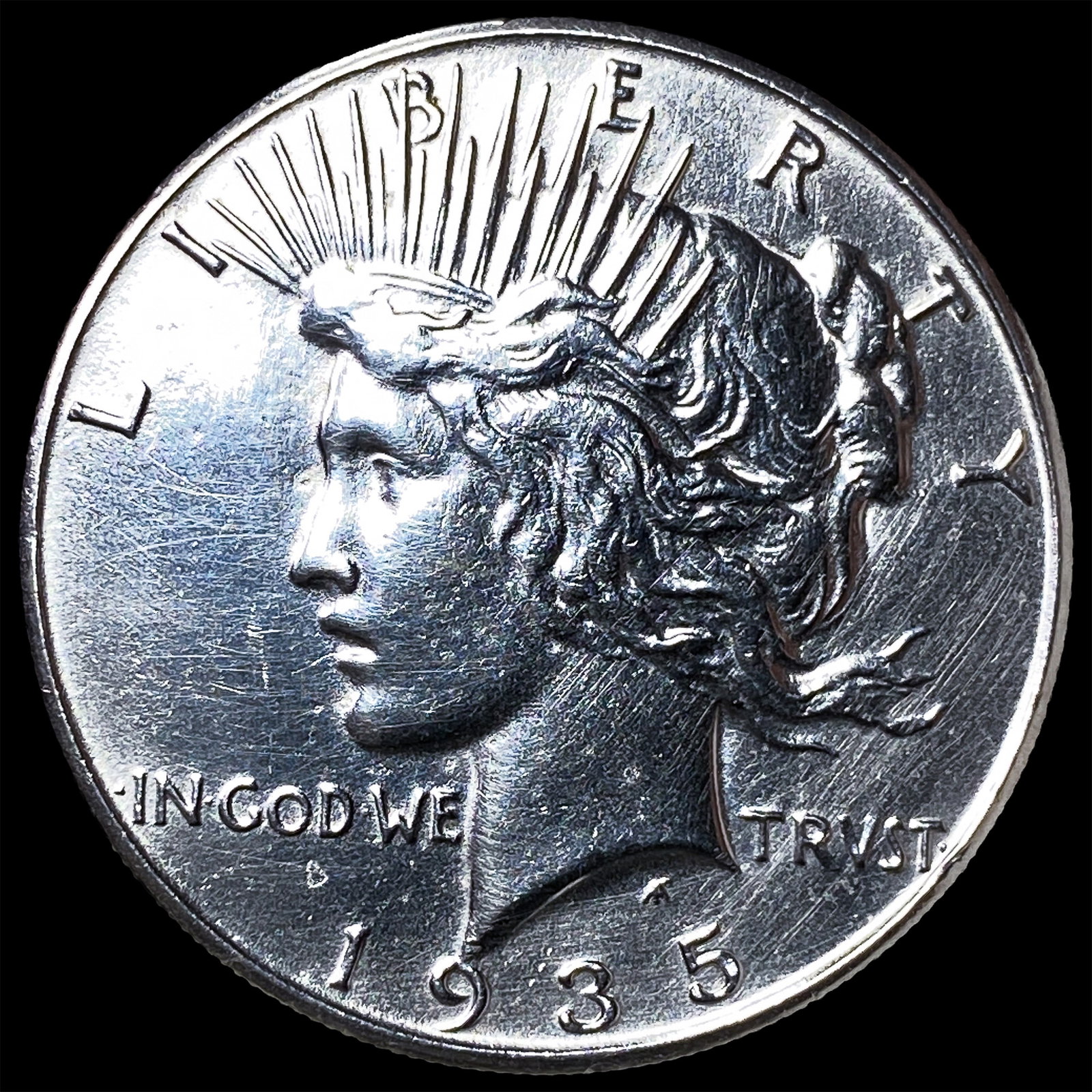 1935 Peace Silver Dollar UNCIRCULATED (1 of 2)