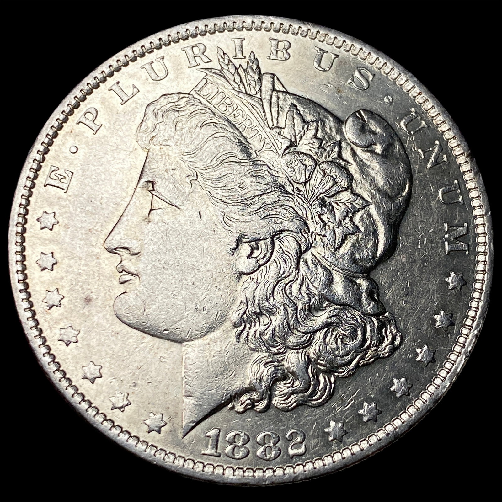 1882-O Morgan Silver Dollar UNCIRCULATED (1 of 2)
