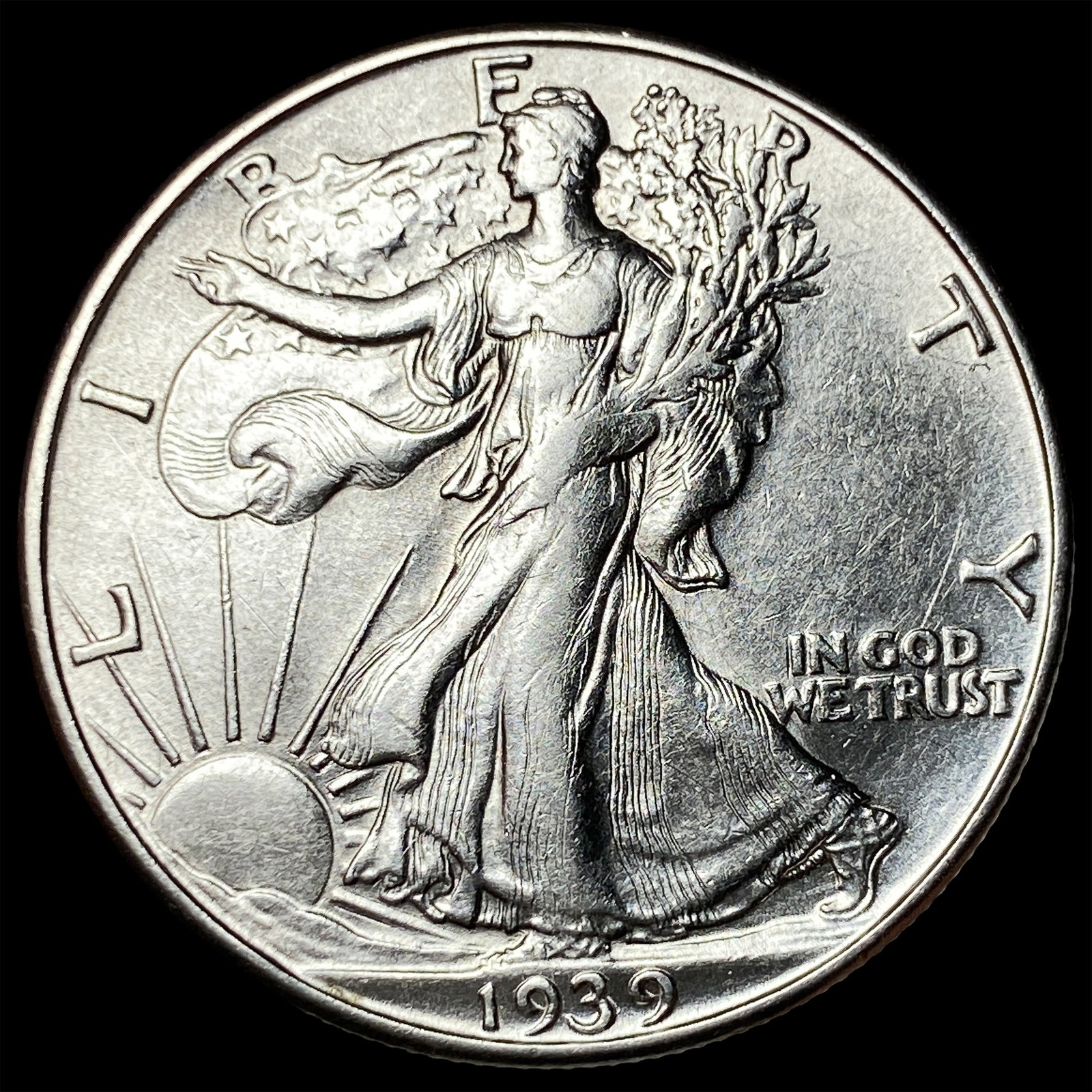 1939-D Silver Walking Liberty Half Dollar CLOSELY UNCIRCULATED: 1939-D Silver Walking Liberty Half Dollar CLOSELY UNCIRCULATED