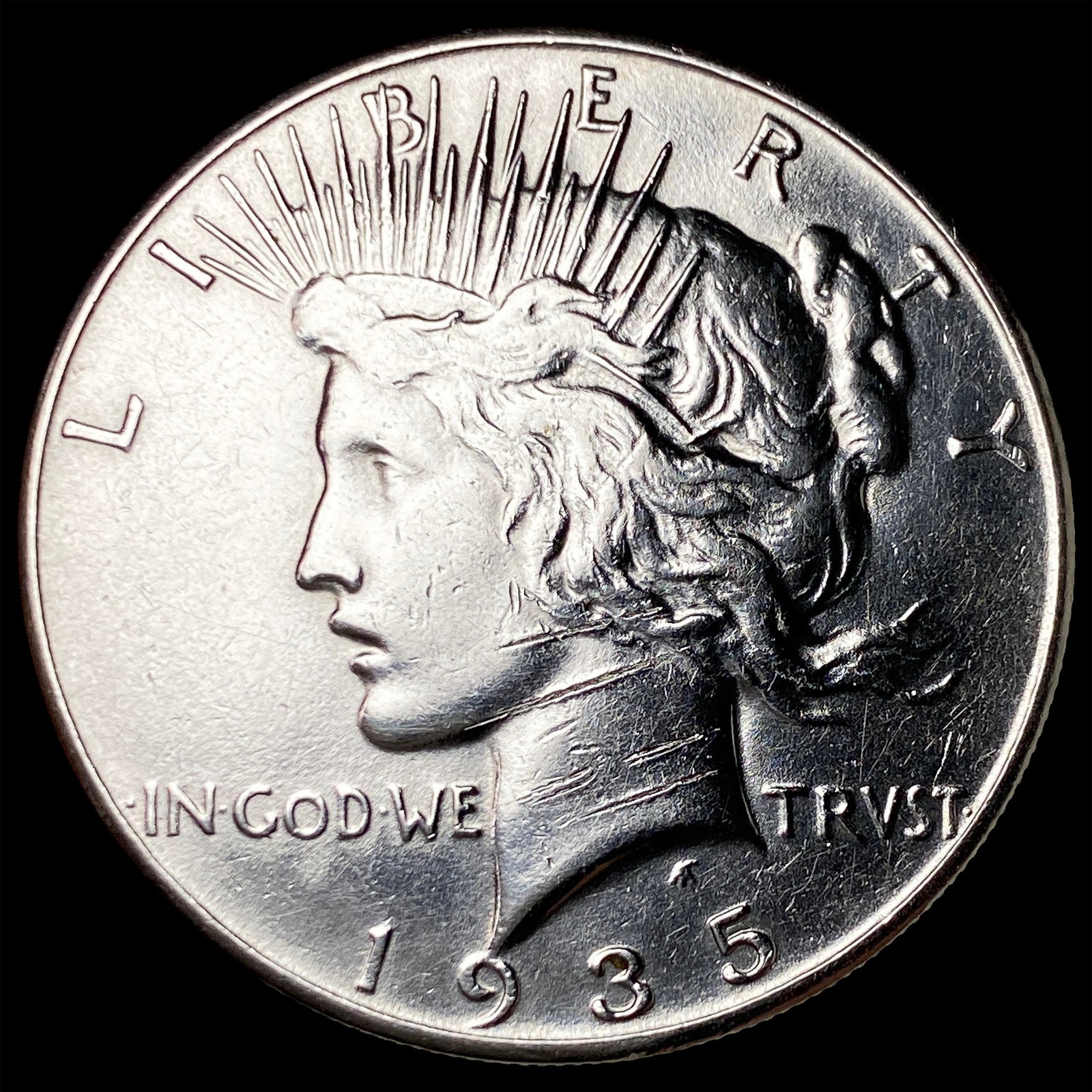 1935 Peace Silver Dollar CLOSELY UNCIRCULATED: 1935 Peace Silver Dollar CLOSELY UNCIRCULATED