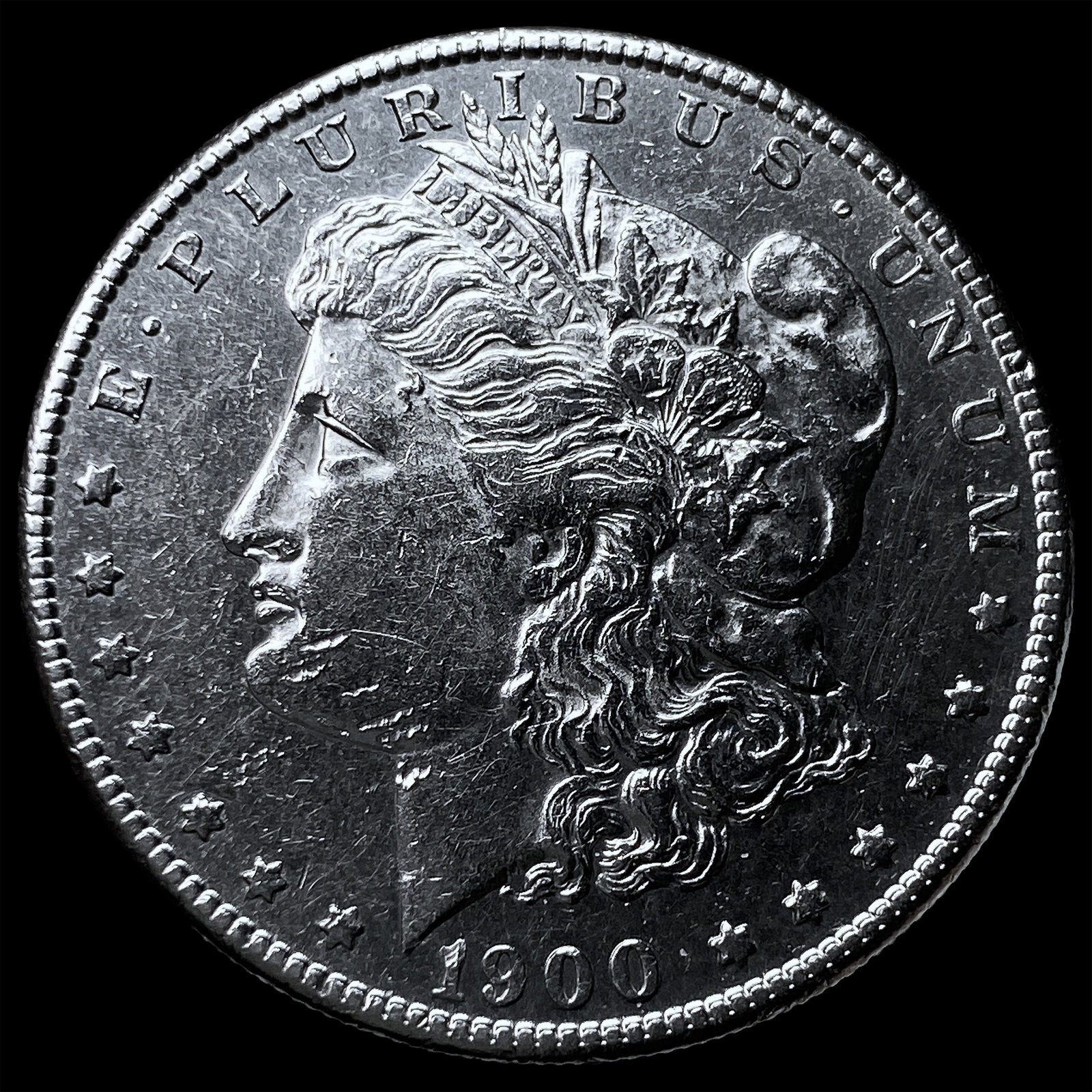 1900-S Silver Morgan Dollar CLOSELY UNCIRCULATED: 1900-S Silver Morgan Dollar CLOSELY UNCIRCULATED