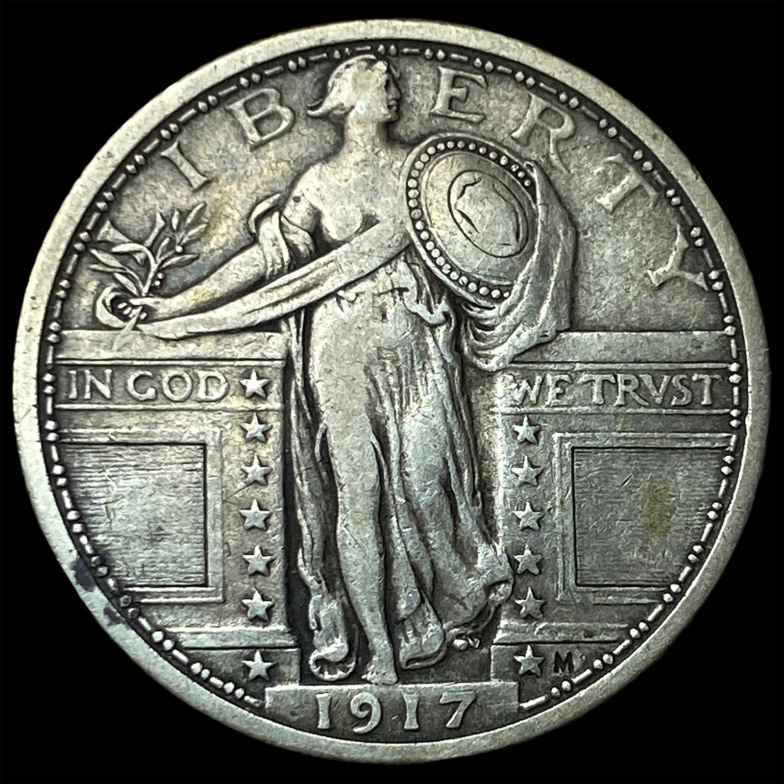 1917 Standing Liberty Silver Quarter NEARLY UNCIRCULATED: 1917 Standing Liberty Silver Quarter NEARLY UNCIRCULATED
